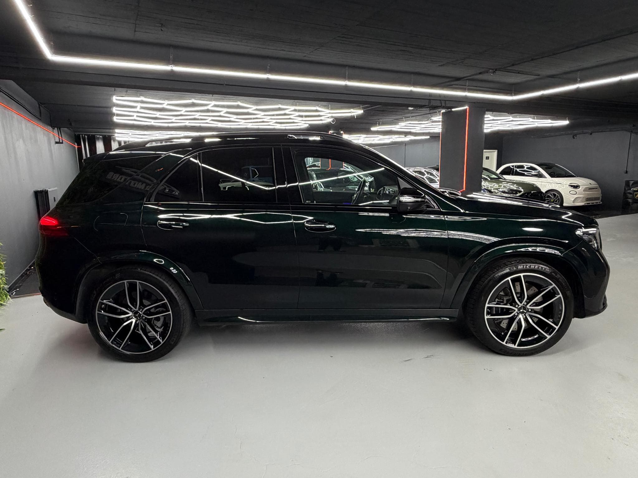 Mercedes GLE 400 e Hybrid AMG Pano 360° 22' + 21' Full Option (2024) - Photo 4