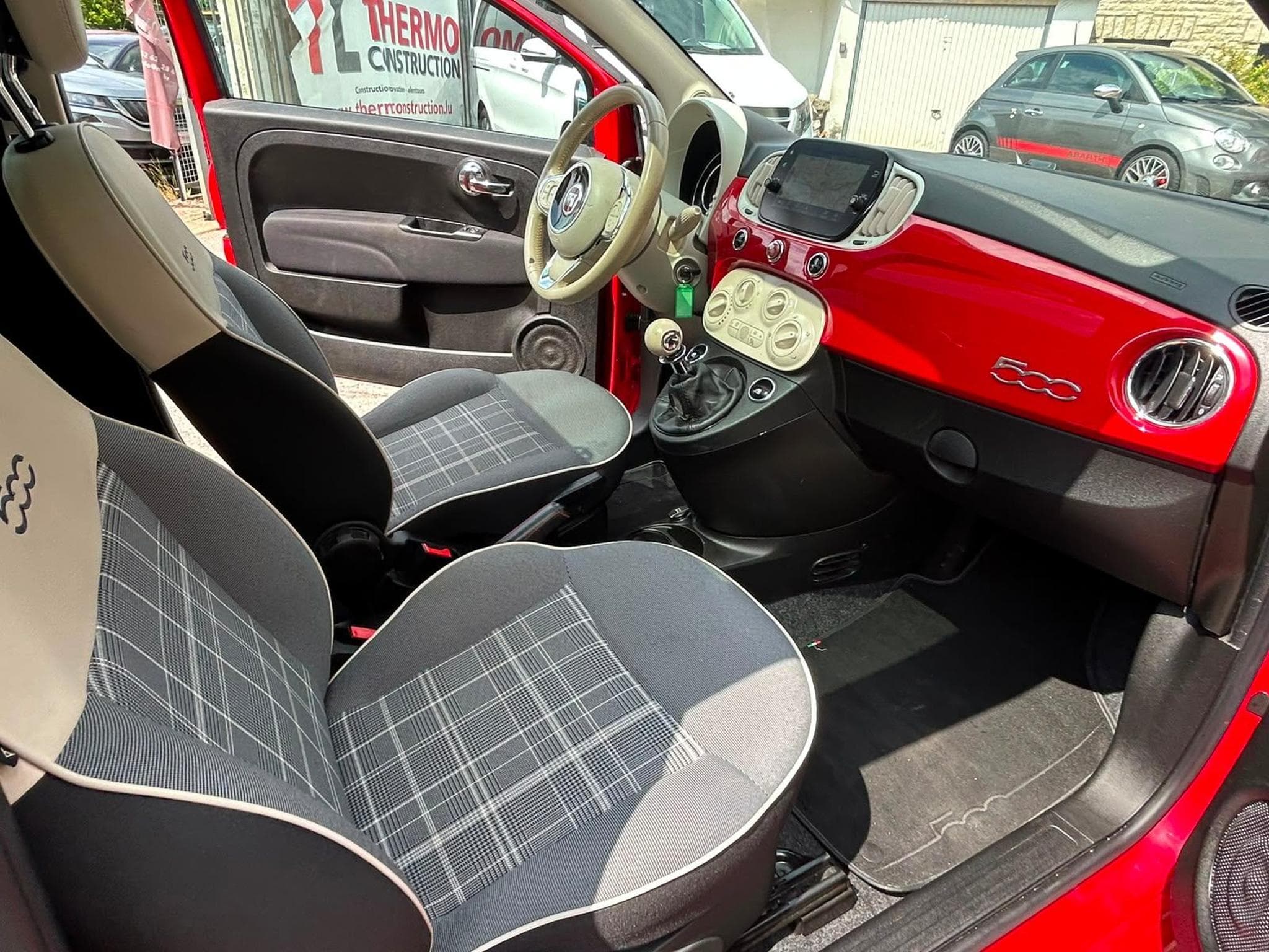 Fiat 500 1.2 Panorama Navigation (2017) - Foto 10
