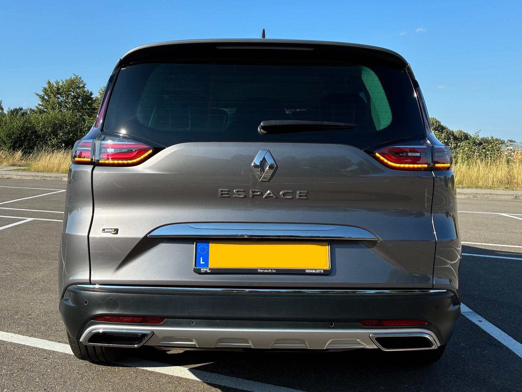 Renault Espace Initiale Paris 2.0 BLUE DCI 200 (2020) - Foto 3