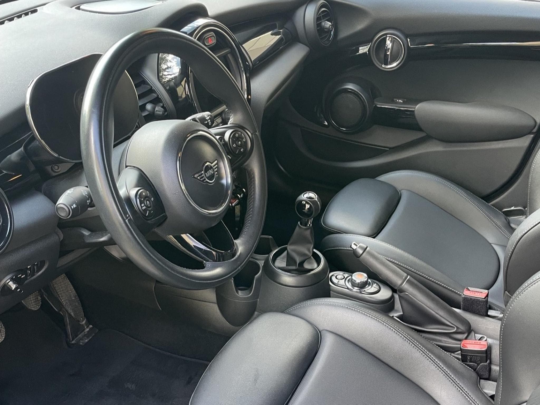 Mini Cooper (2020) - Photo 5
