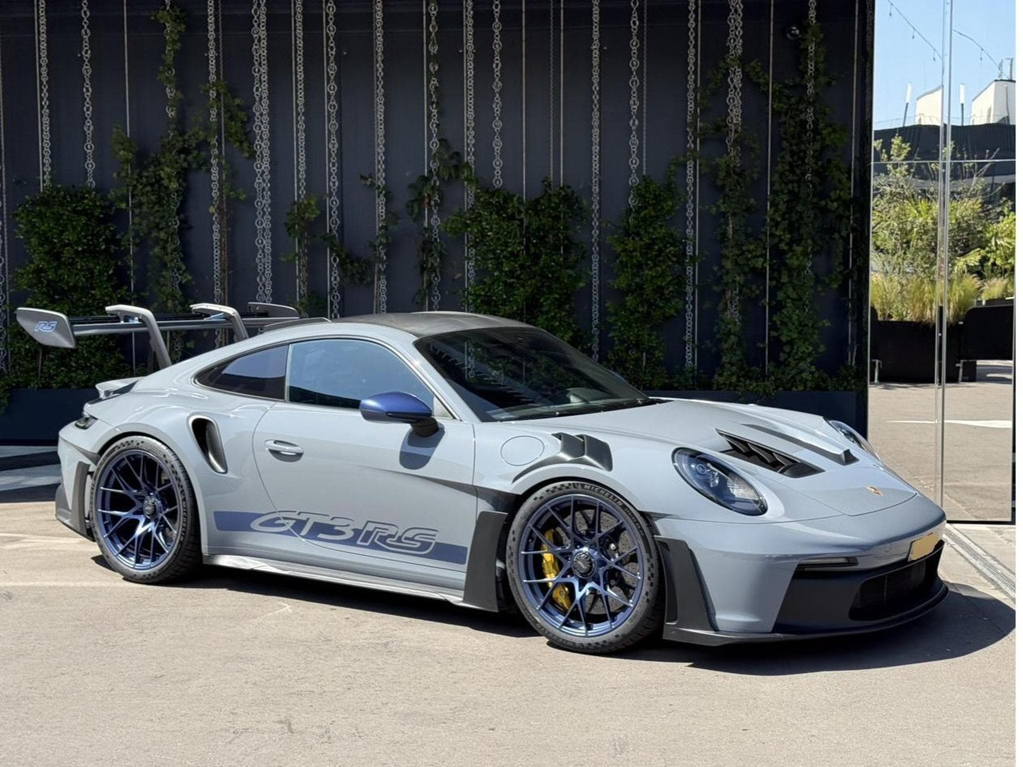 Porsche 992 gt3rs (2023) - Photo 1