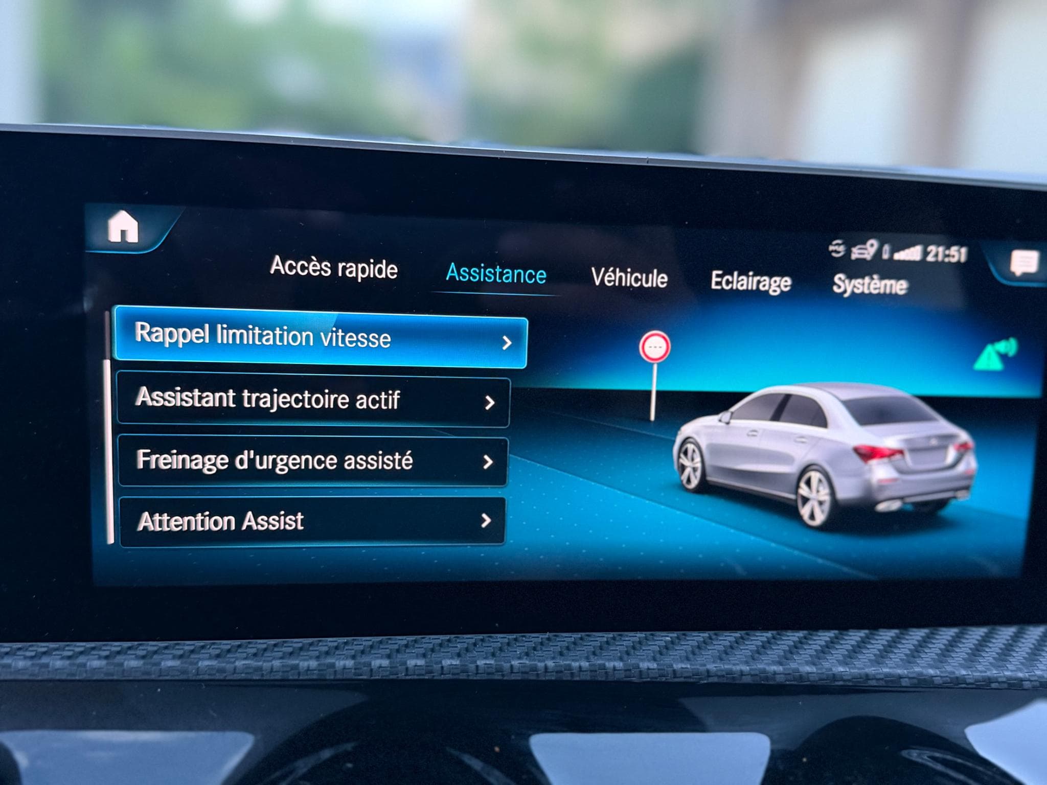 Mercedes A 180 (2019) - Photo 10