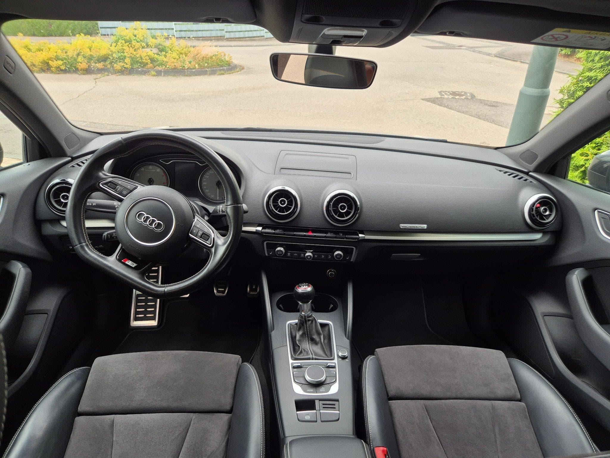 Audi S3 2.0 TFSI Sportback (2015) - Foto 4