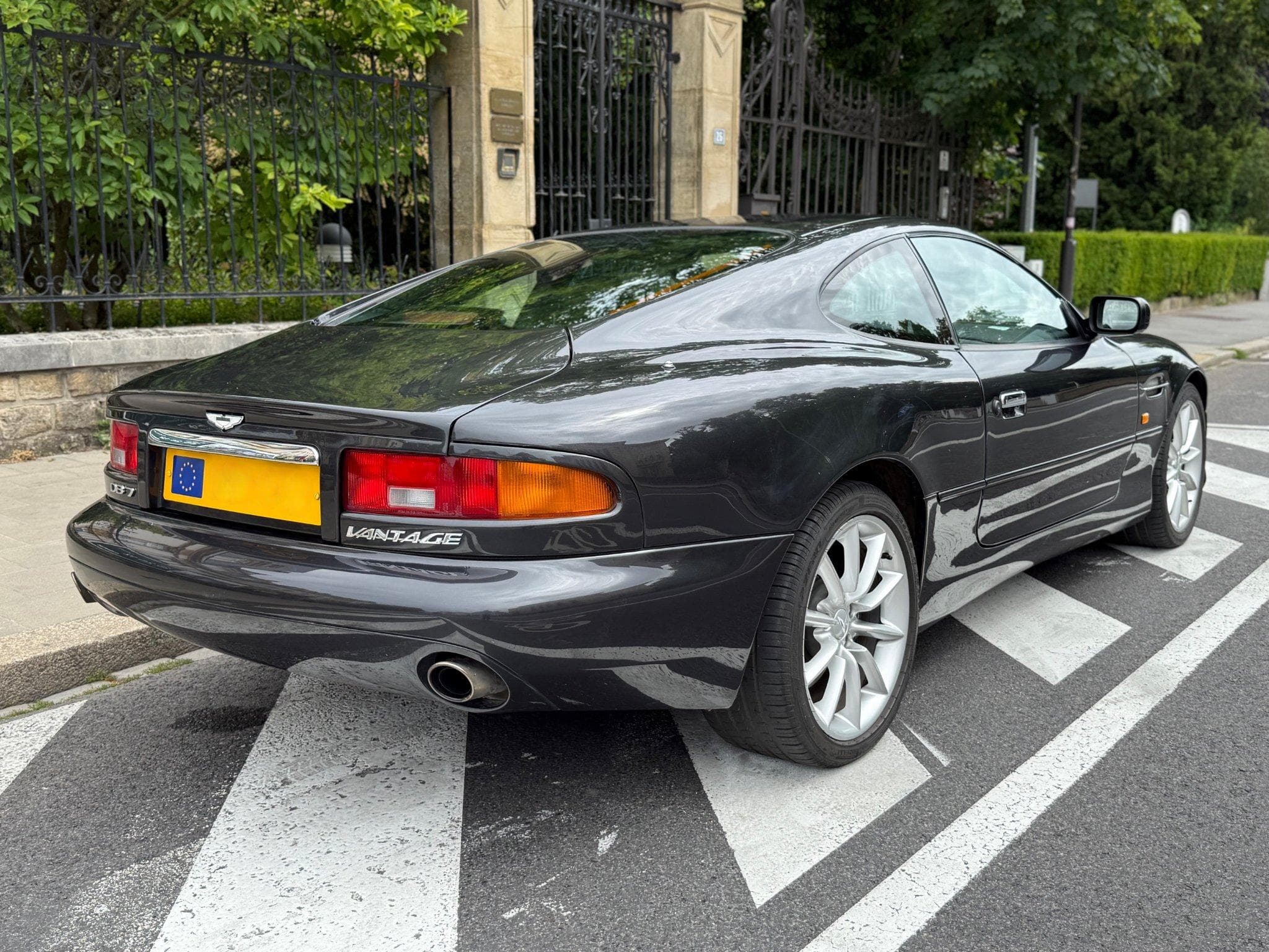 Aston-Martin DB7 Vantage Coupé 6.0 V12 Manuel (2001) - Foto 3