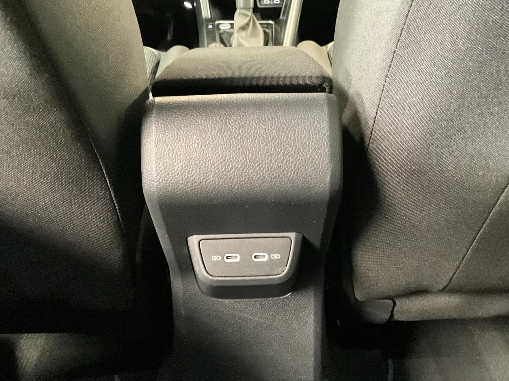 VW Polo R-Line+DSG+P.Style+P.Lumiere (2022) - Foto 19