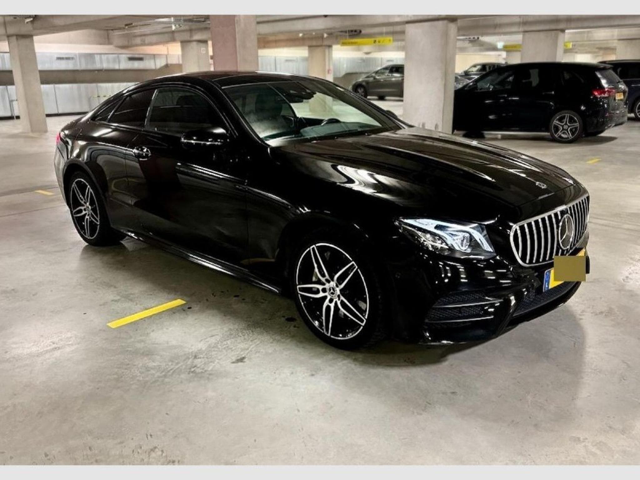 Mercedes E 450 M.CLASSE E COUPE 450 367CH AMG LINE 4MAT (2019) - Foto 5