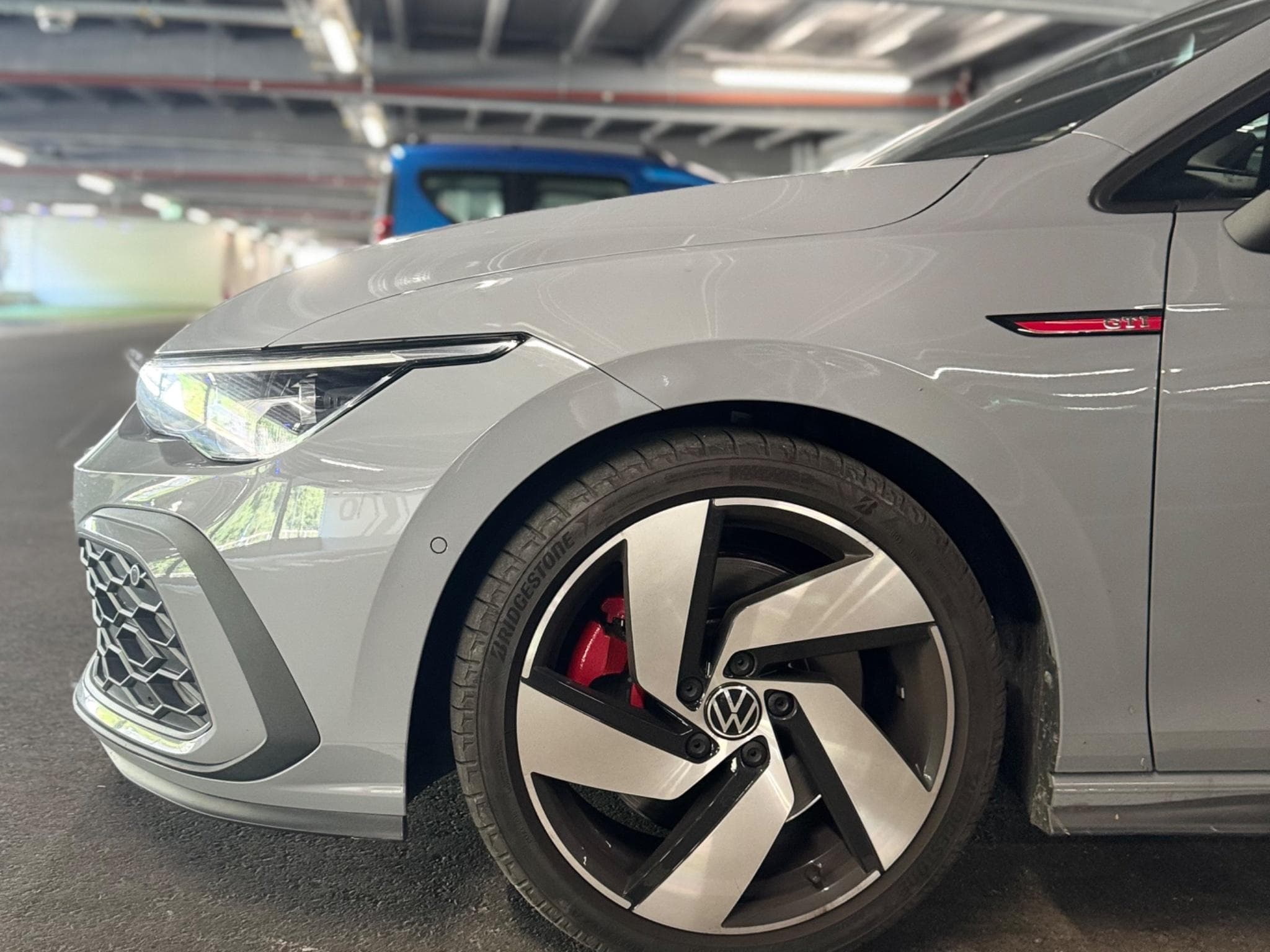 VW GTI Golf GTI+DSG+PANO+LED+LM18 (2024) - Foto 2