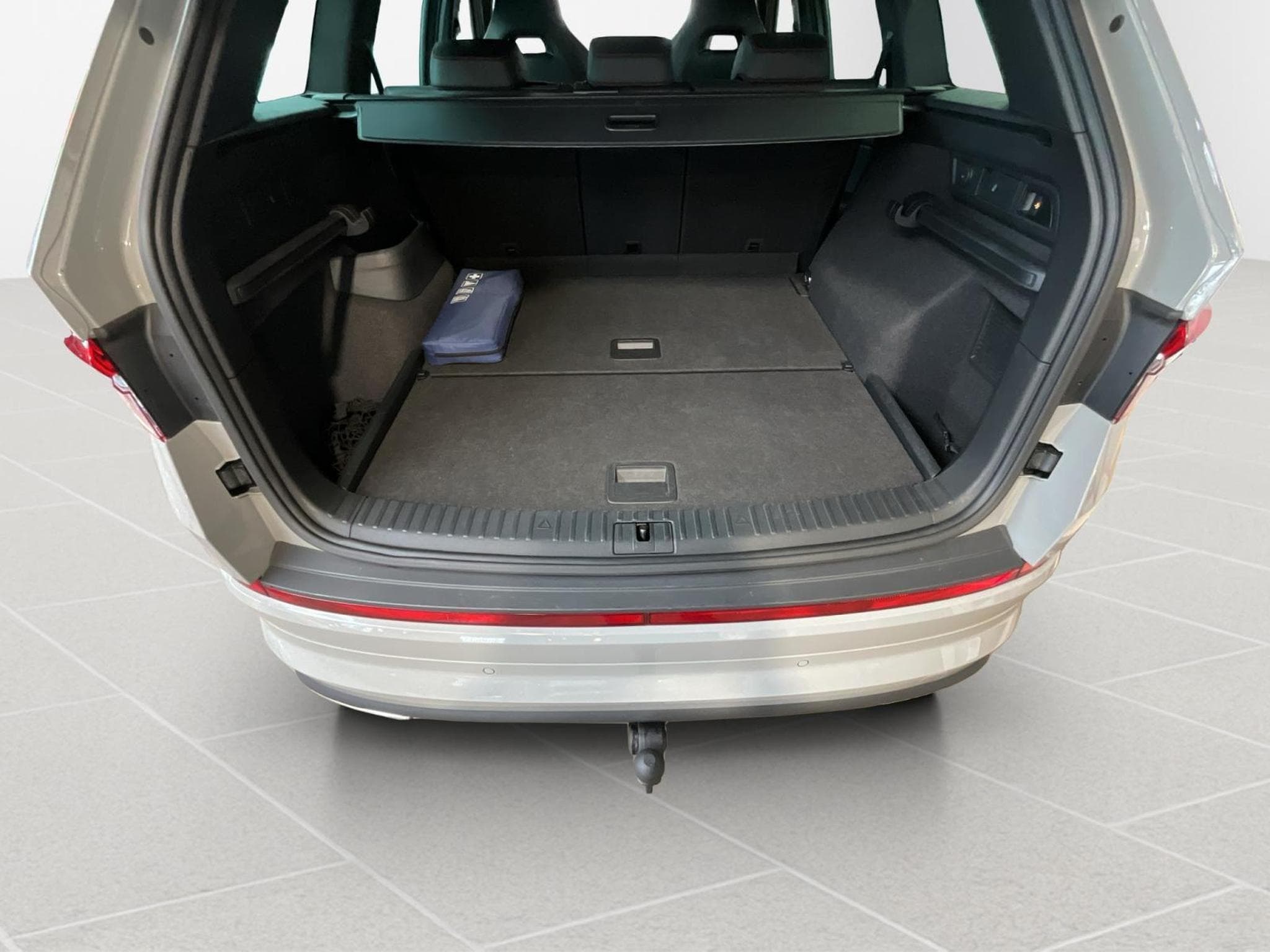 Skoda Kodiaq RS+DSG+4x4+Pano+AHK+Stand-H. (2023) - Photo 17