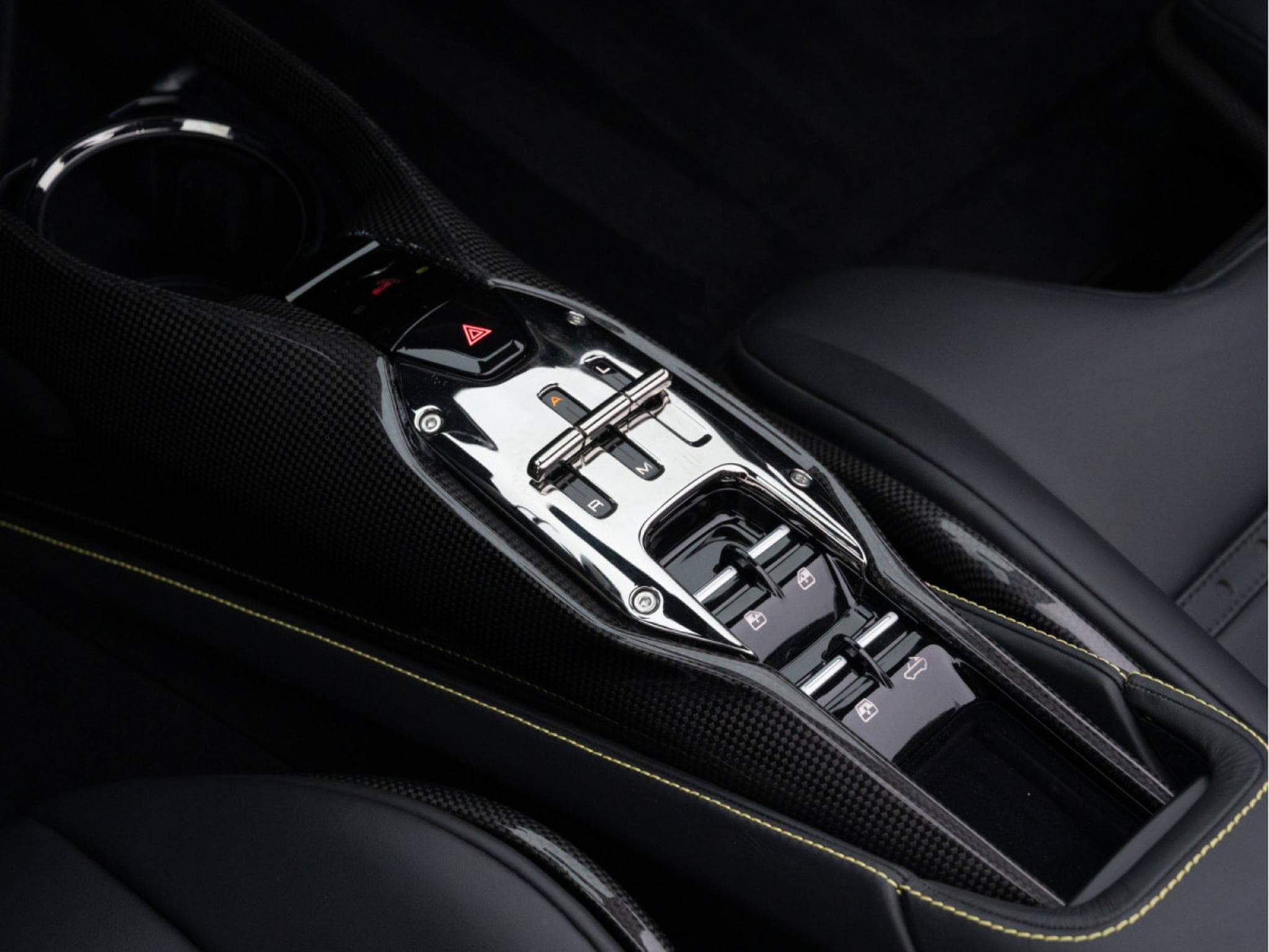 Ferrari SF90 CARBONE | LIFT | CAMERA 360 | JBL | TVA (2023) - Photo 19