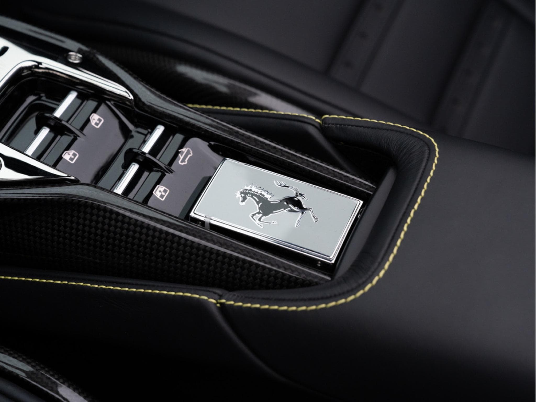 Ferrari SF90 CARBONE | LIFT | CAMERA 360 | JBL | TVA (2023) - Photo 20