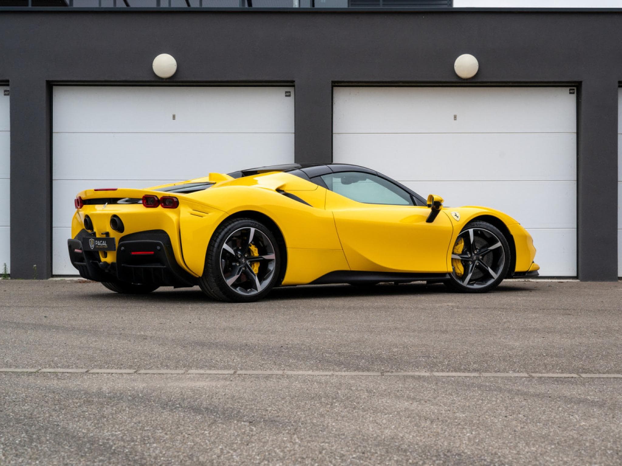 Ferrari SF90 CARBONE | LIFT | CAMERA 360 | JBL | TVA (2023) - Photo 5