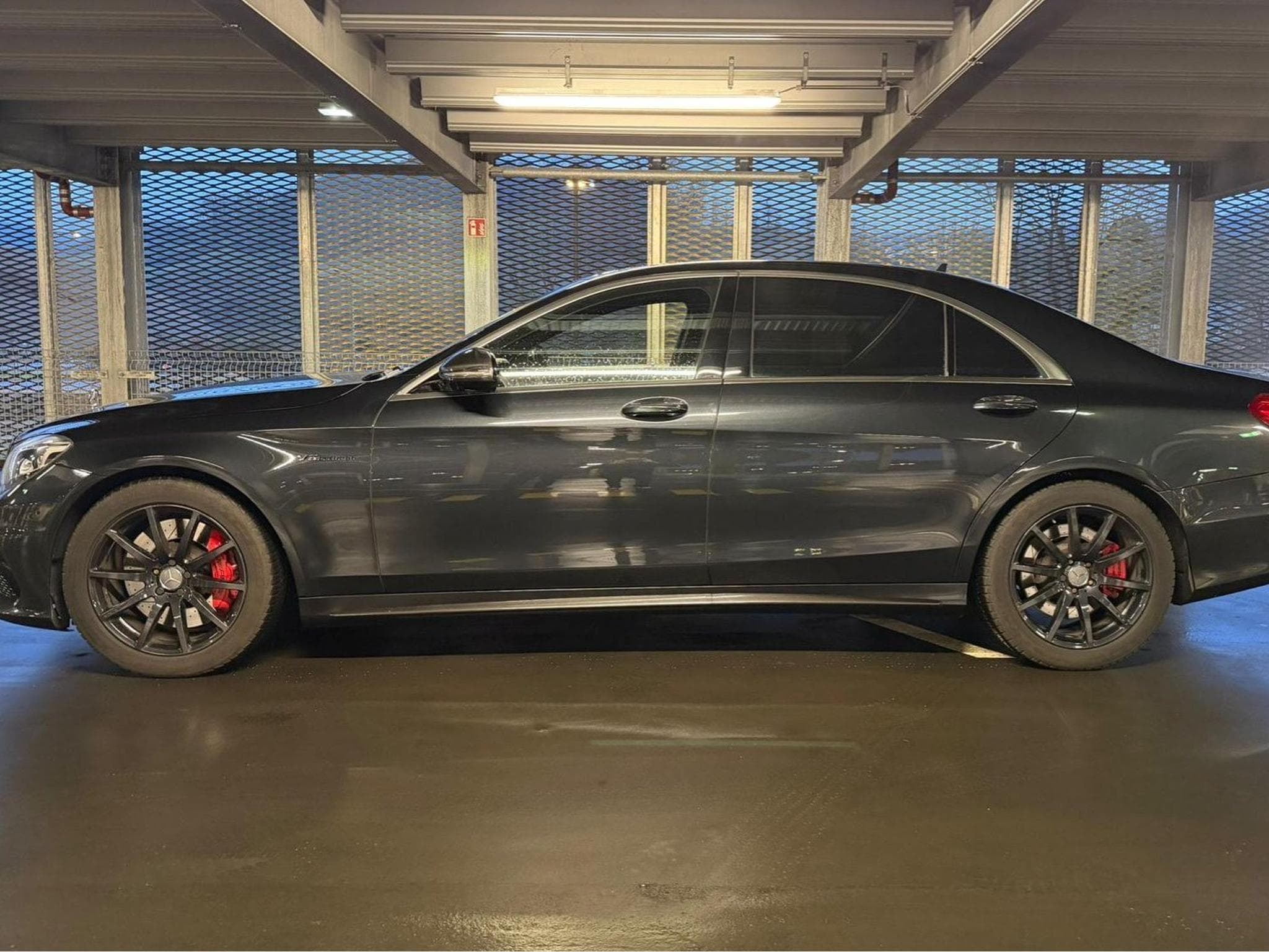 Mercedes S 63 AMG (2024) - Photo 3