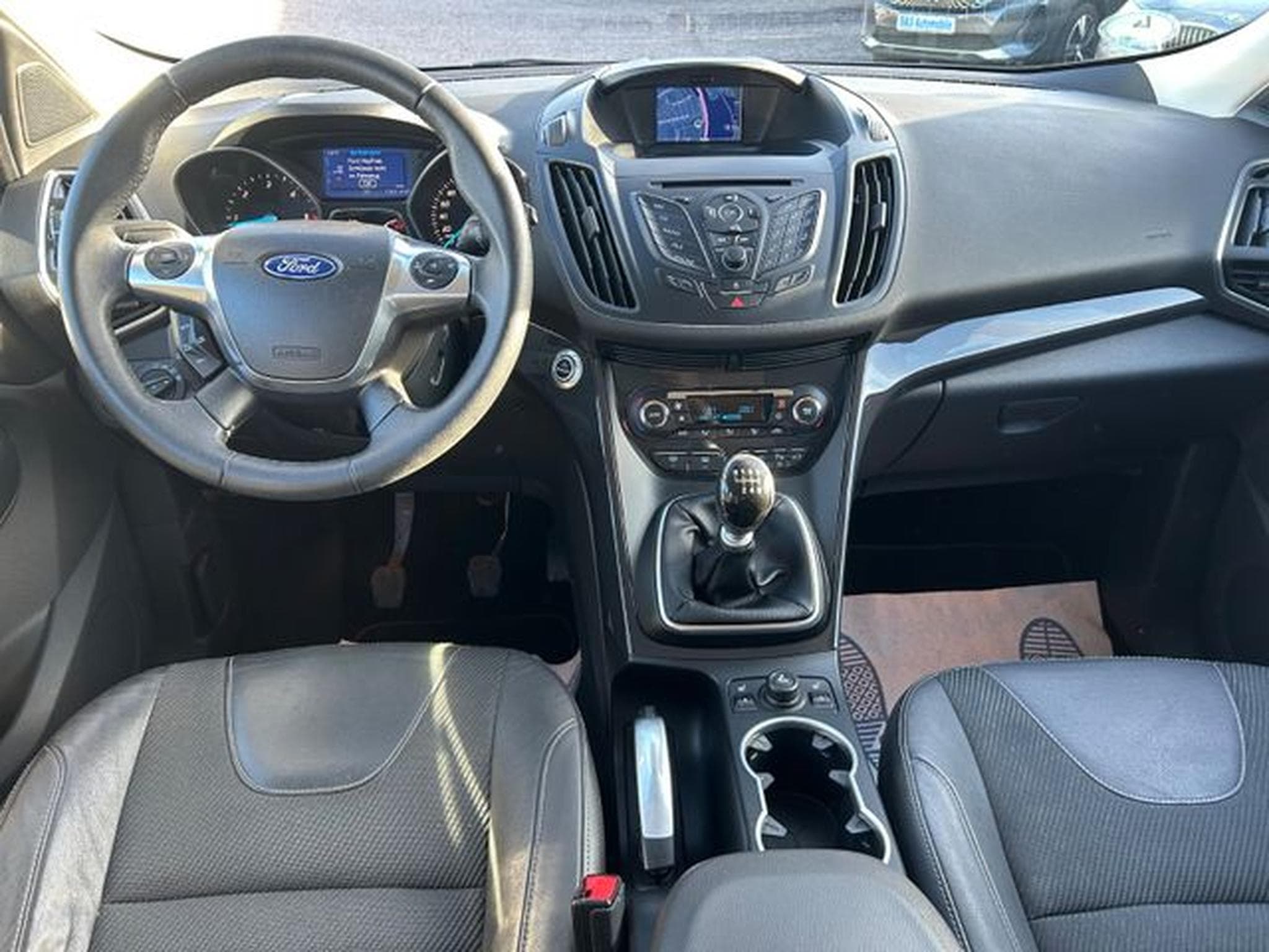 Ford Kuga Kuga Titanium AWD *Navi*AHK*PDC*SHZ*Euro5* (2013) - Foto 10