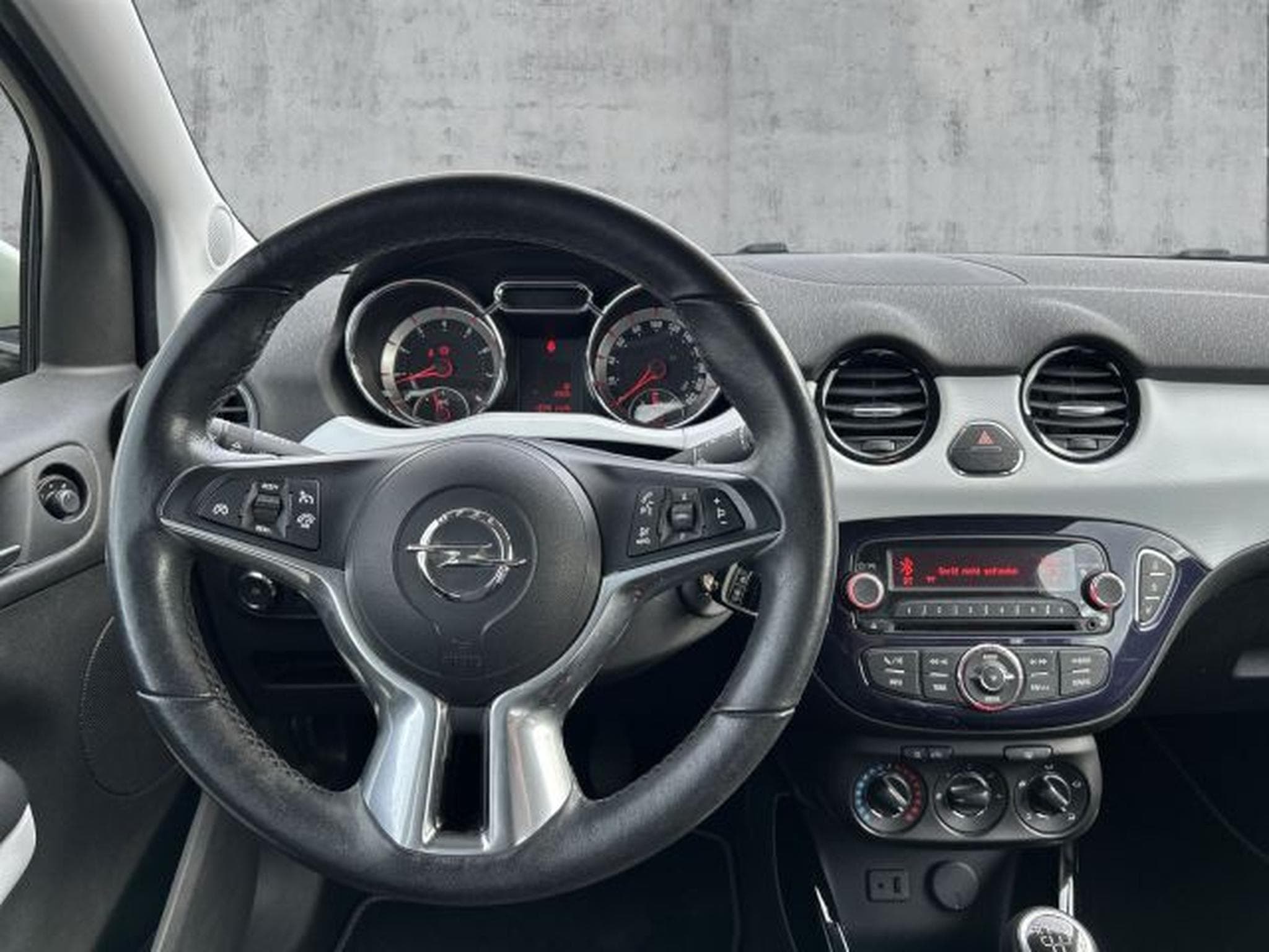 Opel Adam Adam 1.2 Jam KLIMA SHZ PDC Tempomat BLUETOOTH (2013) - Photo 15