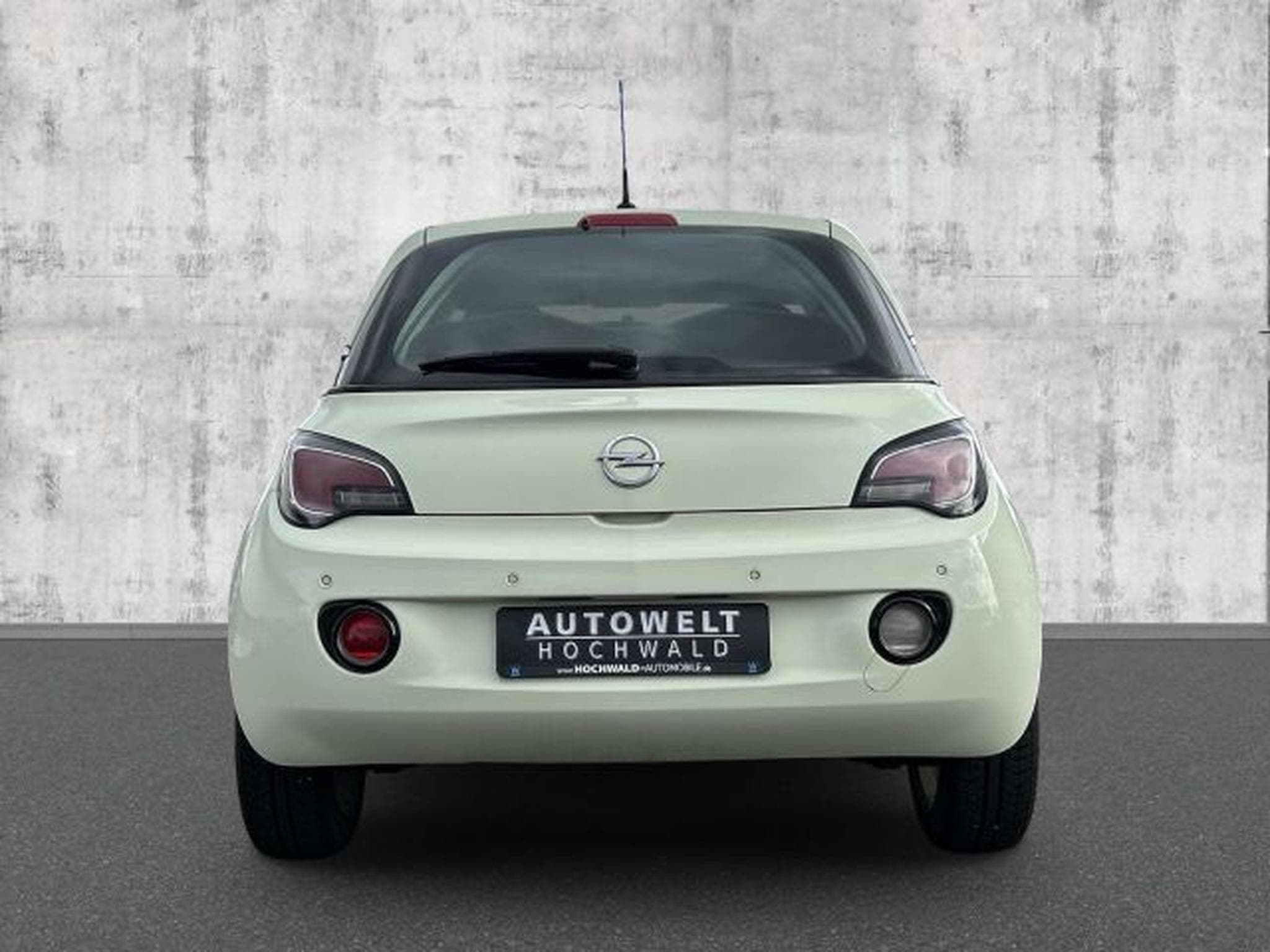 Opel Adam Adam 1.2 Jam KLIMA SHZ PDC Tempomat BLUETOOTH (2013) - Photo 4