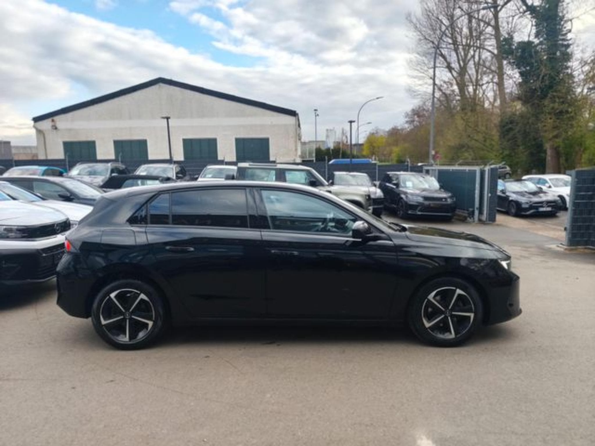 Opel Astra ASTRA L LIM BUSINNES EDITION*AUT*LED*KAMERA*2.HD (2022) - Photo 13