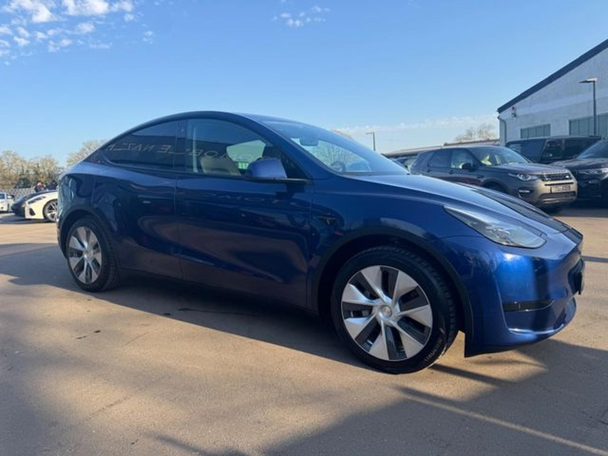 Tesla Model Y MODEL Y *PANORAMA*LEDER*KAMERA*SHZ*1.HD*TOP (2023) - Photo 5