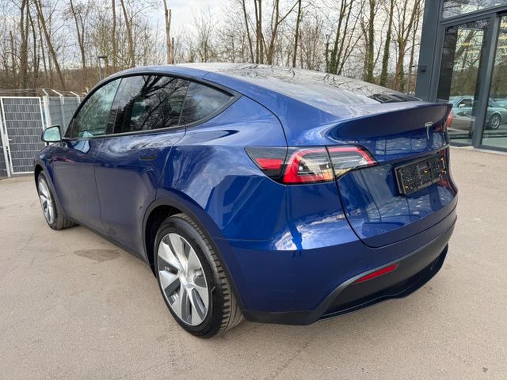 Tesla Model Y MODEL Y *PANORAMA*LEDER*KAMERA*SHZ*1.HD*TOP (2023) - Photo 7