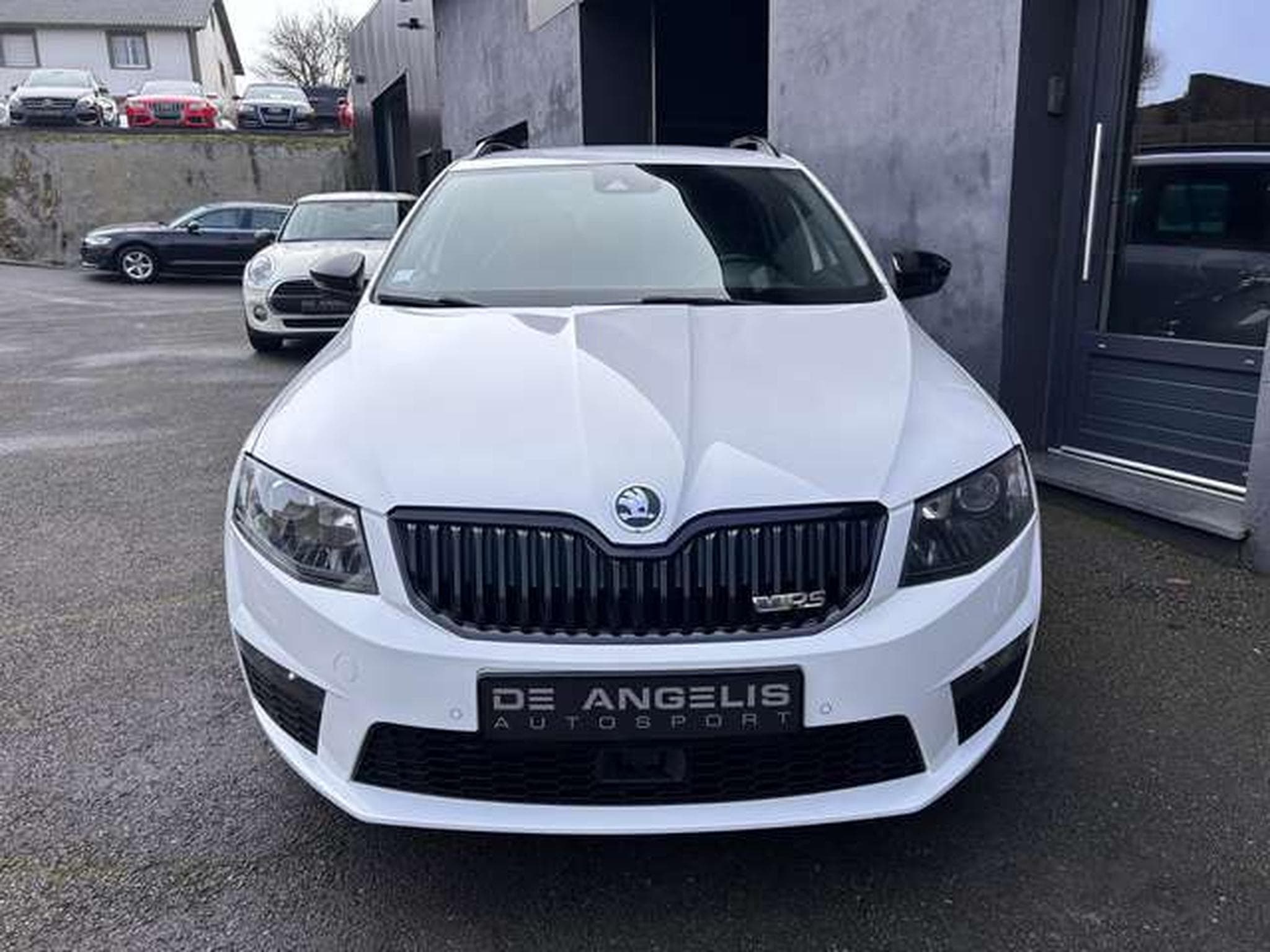 Skoda Octavia 2.0 TSI 220 RS (2014) - Photo 8