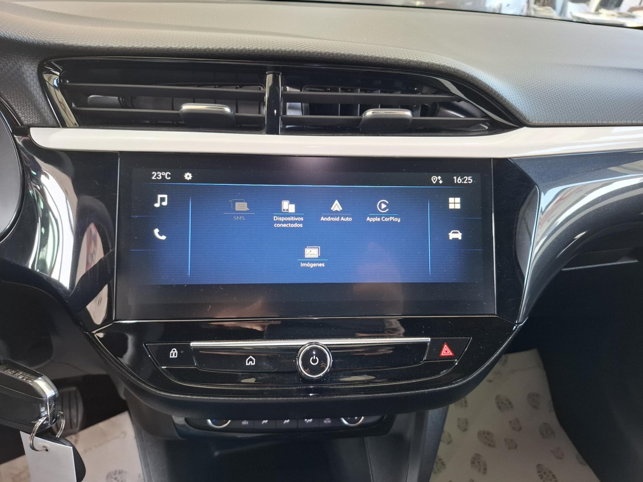 Opel Corsa 1.2 TURBO 101 GS, LED, VIRTUAL, KAMERA, CARPLAY,TEMPO, CUIR (2025) - Foto 10