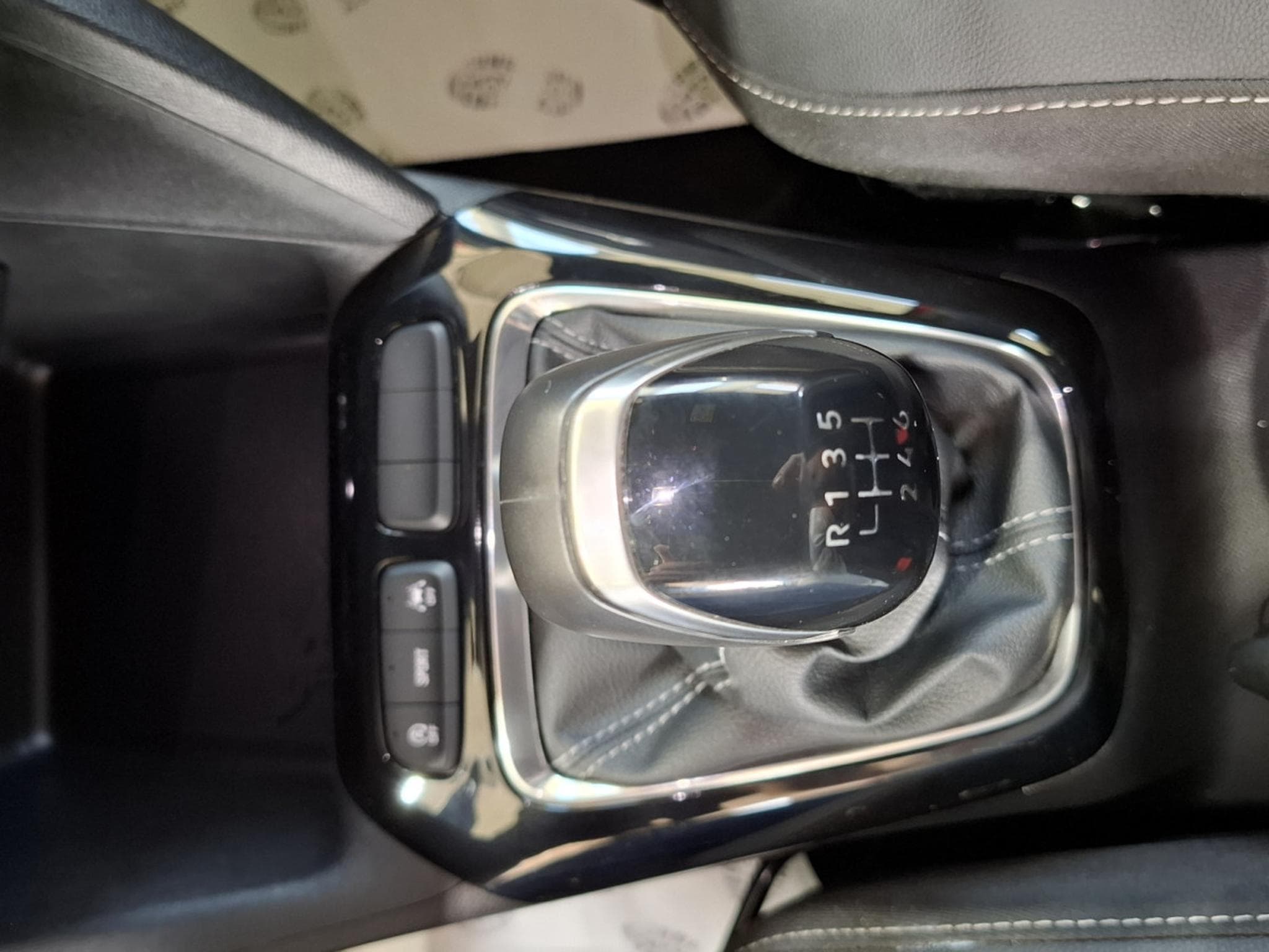 Opel Corsa 1.2 TURBO 101 GS, LED, VIRTUAL, KAMERA, CARPLAY,TEMPO, CUIR (2025) - Foto 13