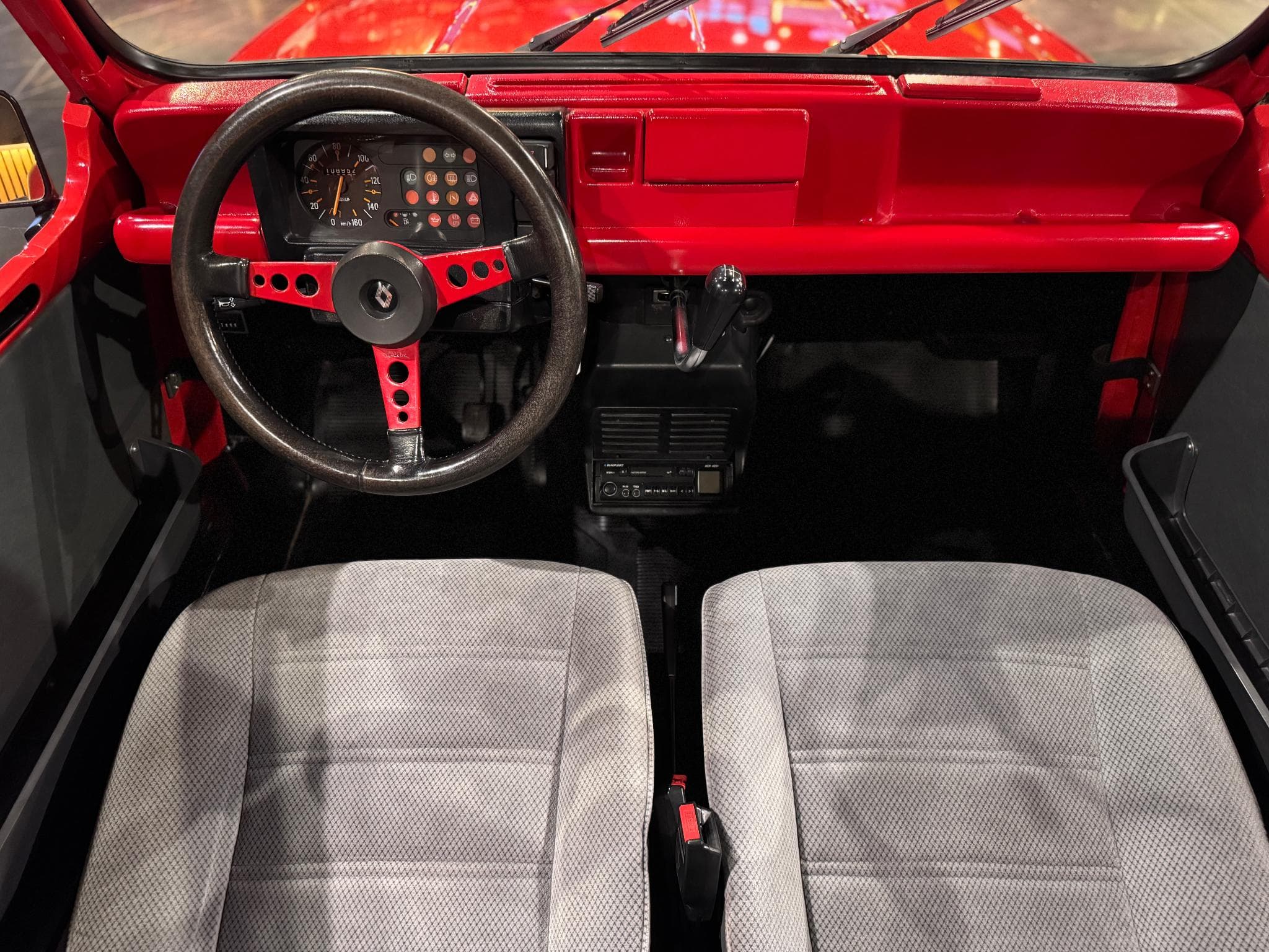 Renault R4 Cabrio (1967) - Photo 5