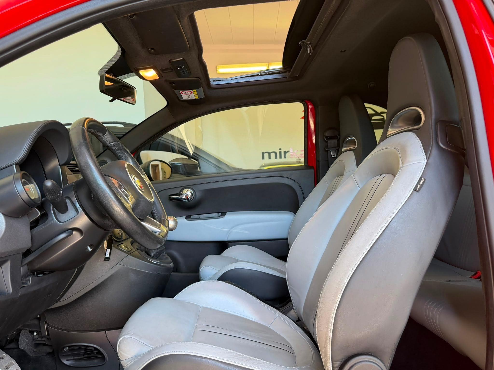 Abarth 595 Competizione ** P-DACH ** LEDER ** PDC ** (2015) - Foto 10