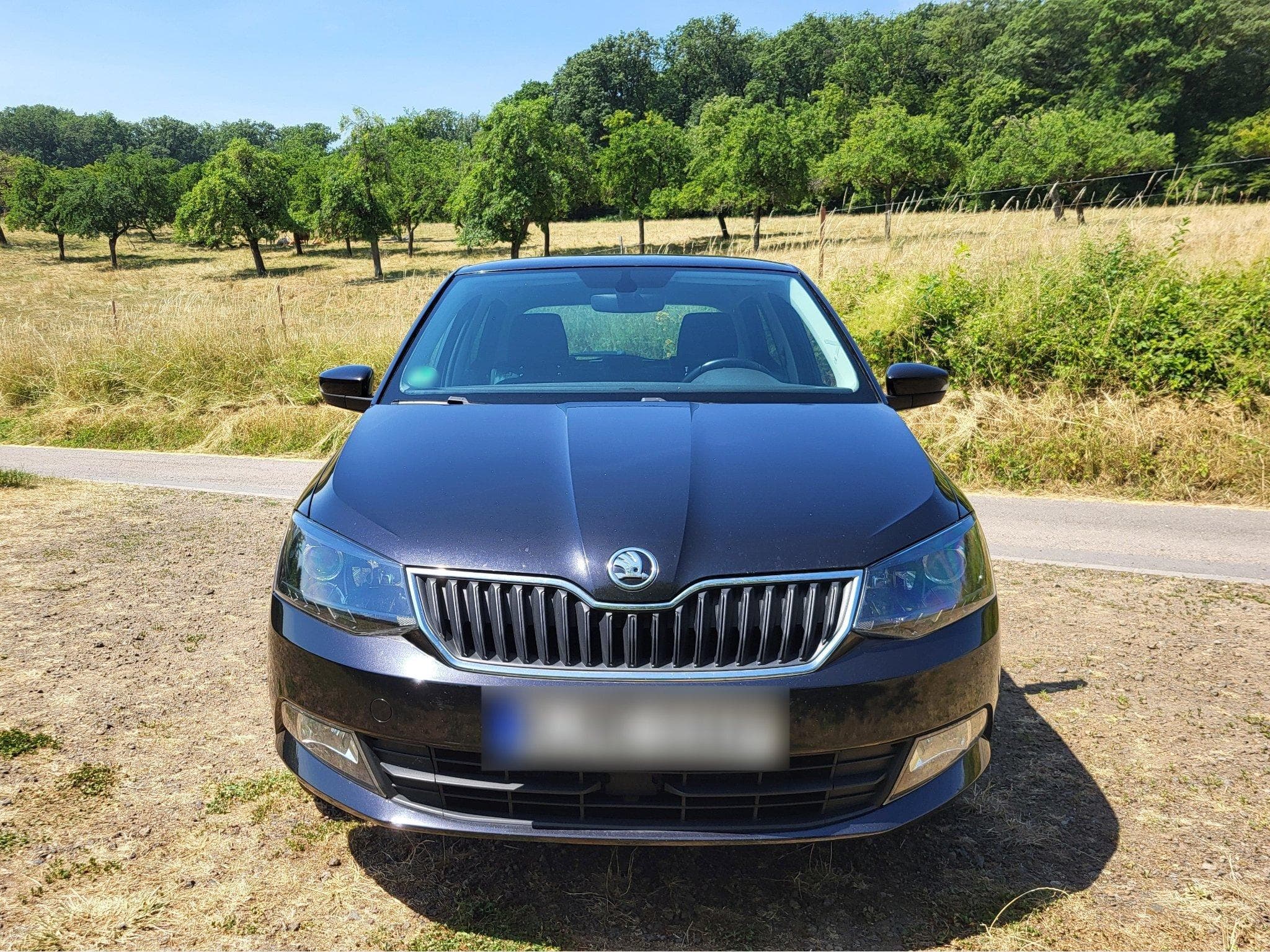 Skoda Fabia 1.4l TDI, mit neuer Batterie + 8 Reifen (2016) - Photo 6