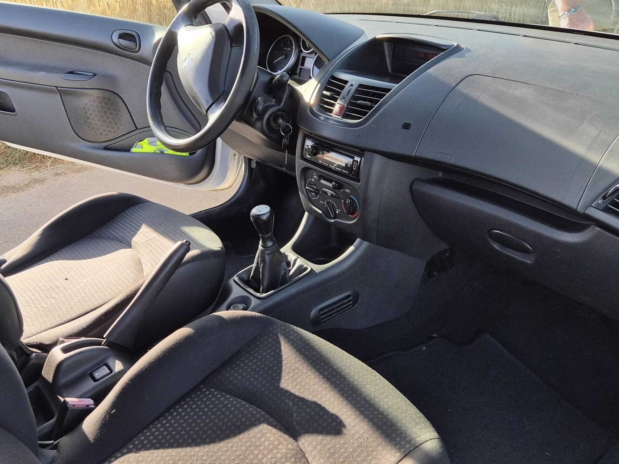 Peugeot 206+ (2013) - Foto 8