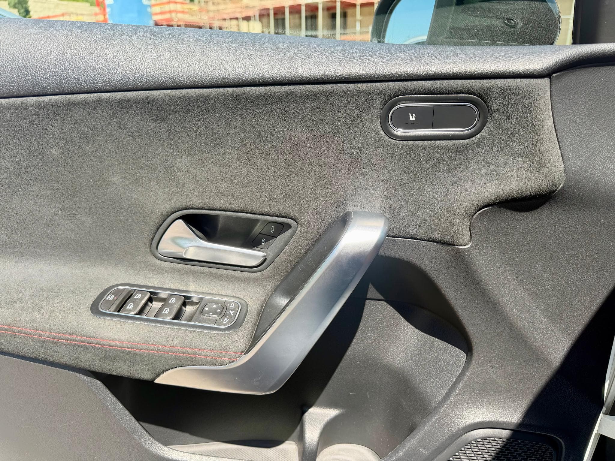 Mercedes A 250 AMG Line 7G-DCT PANO/CAM/NIGHT (2019) - Foto 15