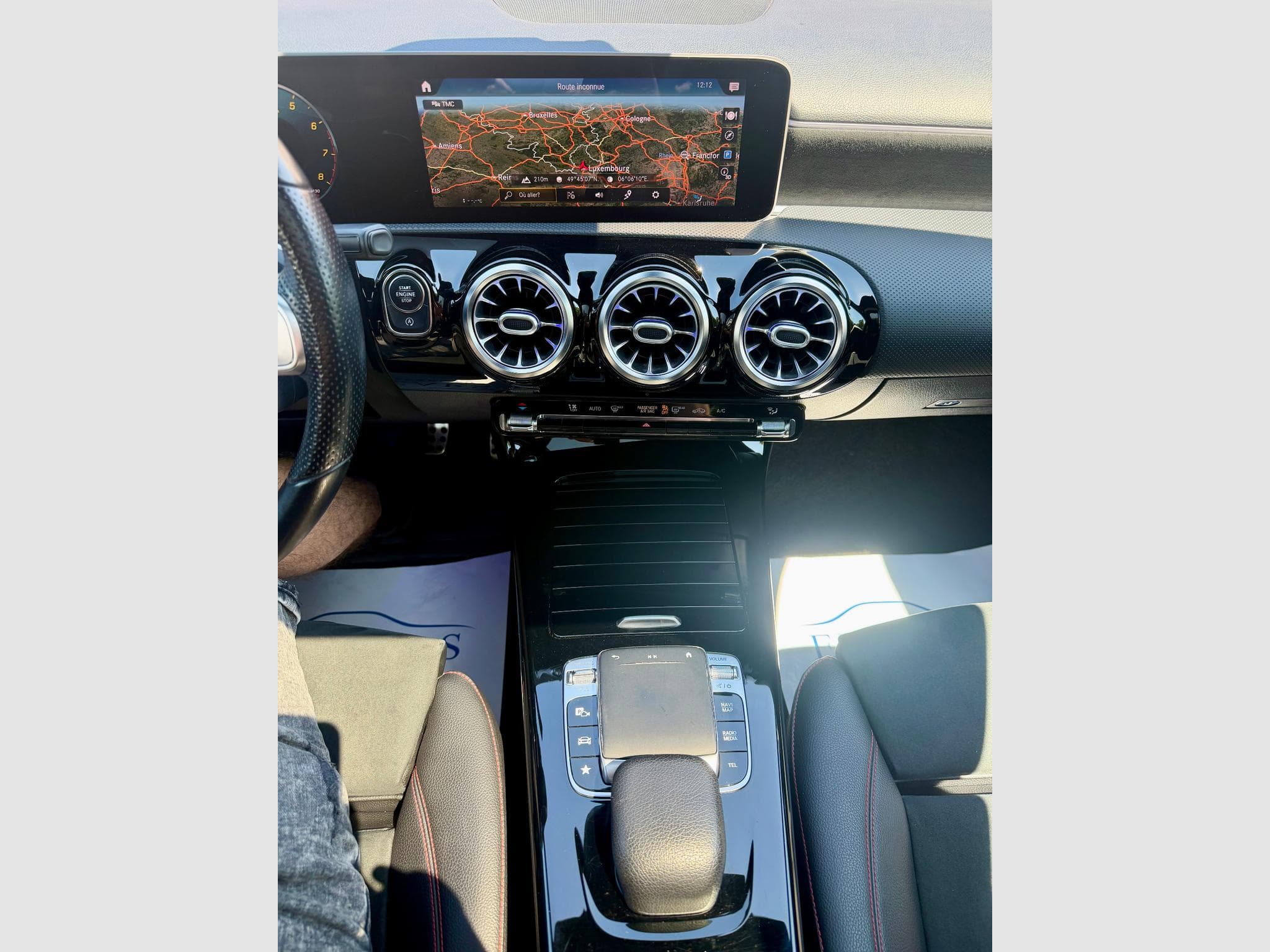 Mercedes A 250 AMG Line 7G-DCT PANO/CAM/NIGHT (2019) - Foto 12