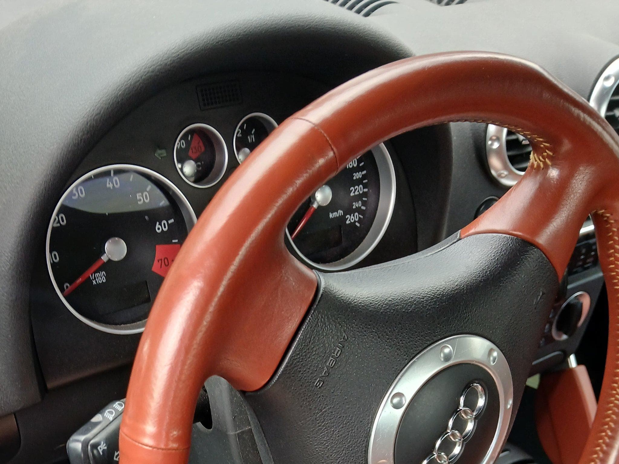 Audi TT Roadster (2001) - Foto 7