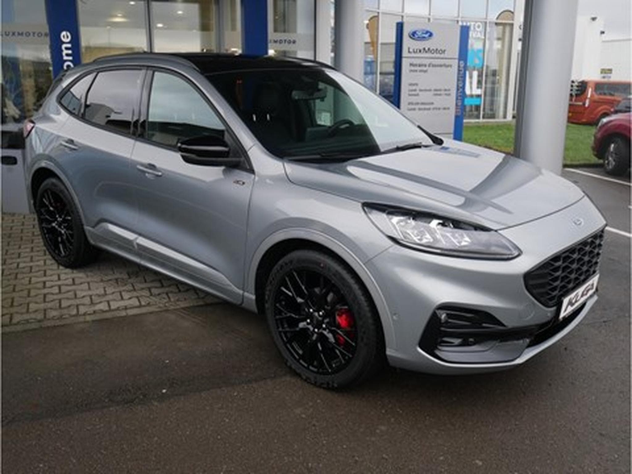 Ford Kuga ST-Line X 1.5i EcoBoost 150ch-M6 GAR 02/2028 (2023) - Foto 4