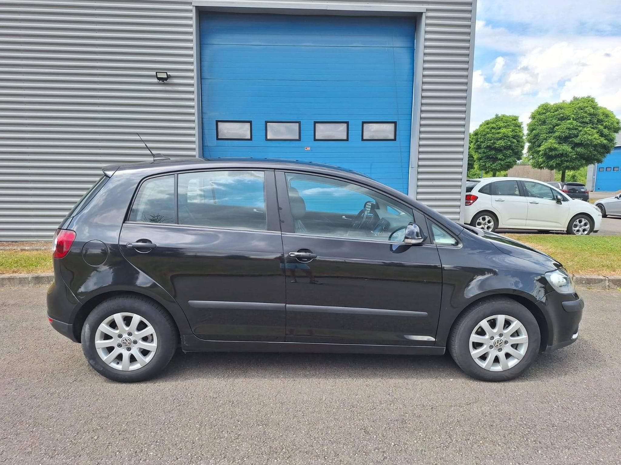 VW Golf Plus 2.0 Tdi 136ch (2009) - Photo 2
