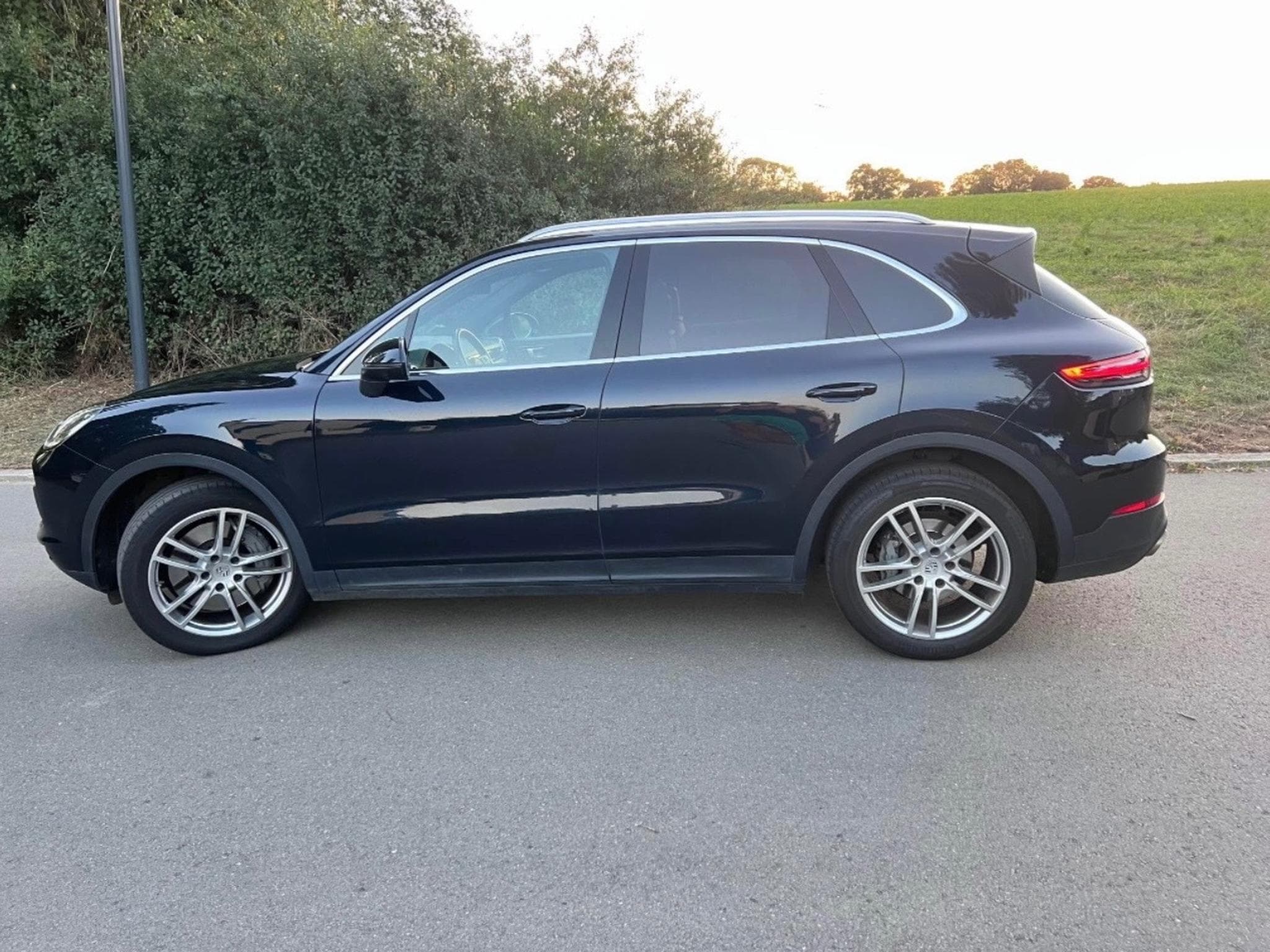 Porsche Cayenne Cayenne S (2018) - Photo 3
