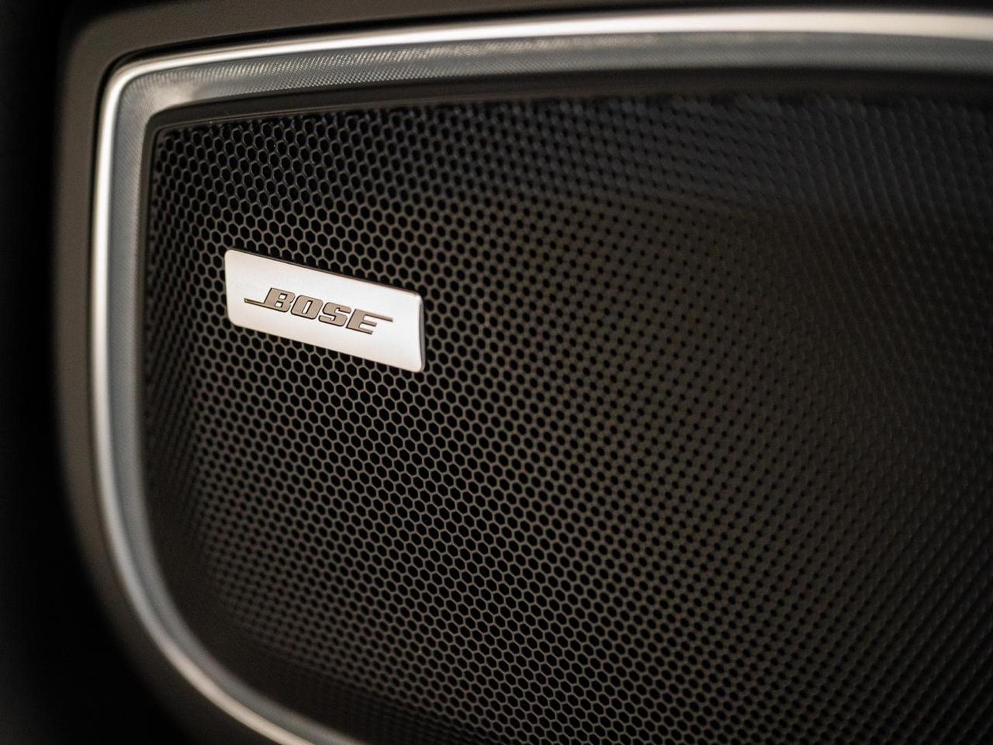 Porsche Panamera 4S E-Hybrid (2022) - Photo 4