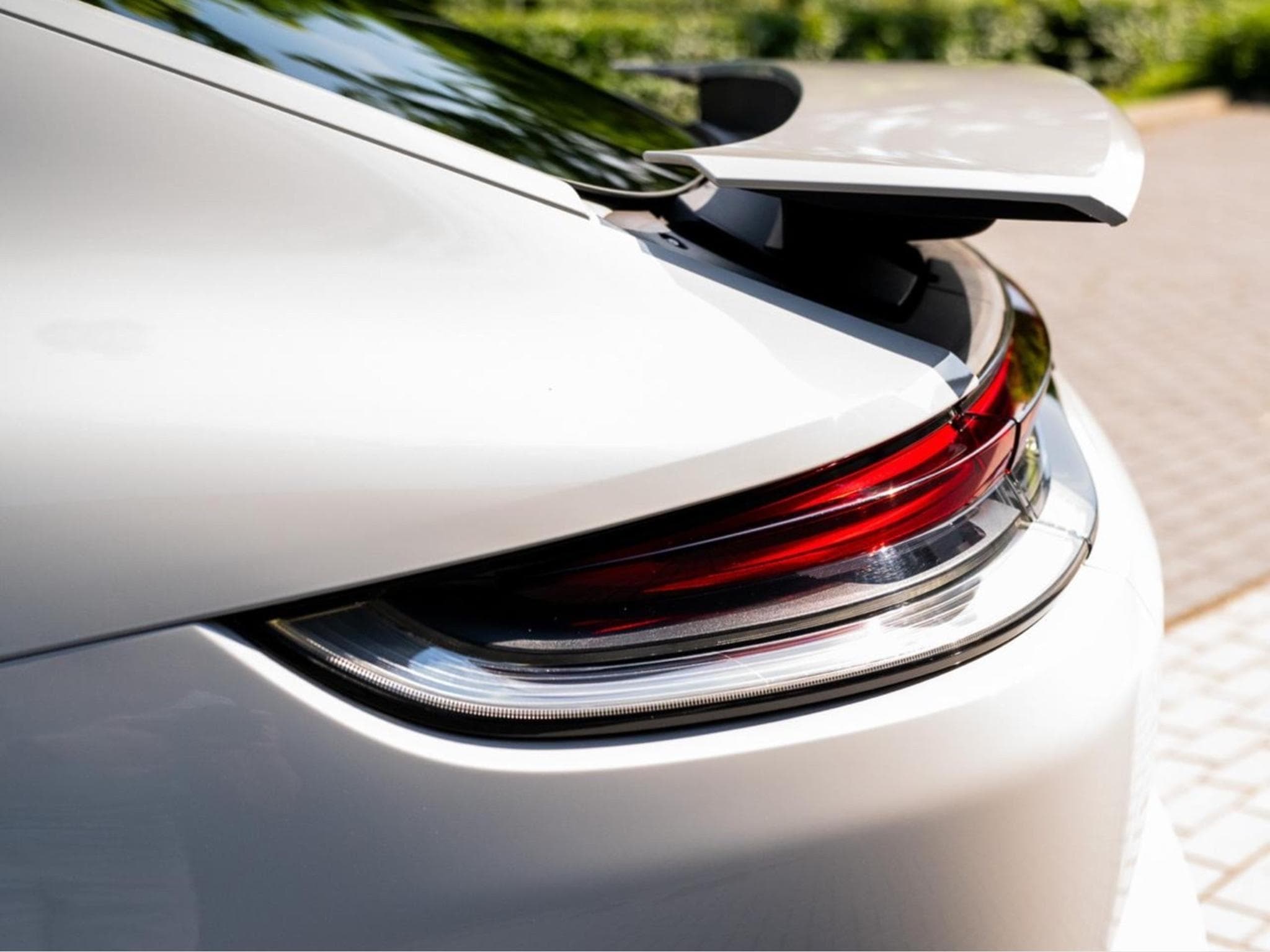 Porsche Panamera 4S E-Hybrid (2022) - Photo 9