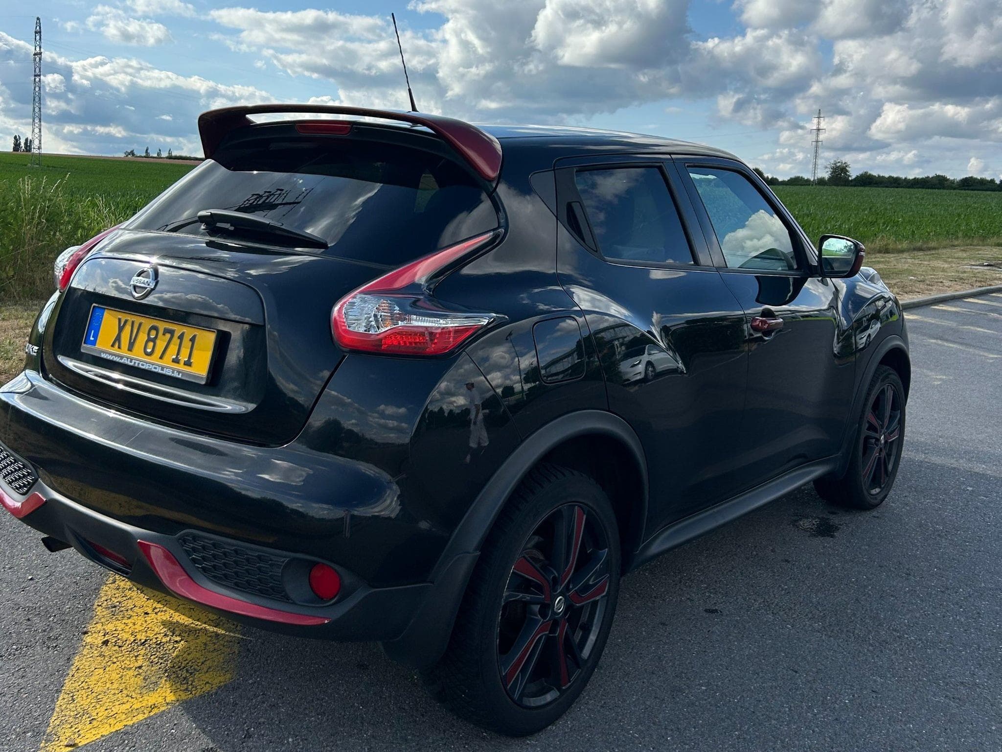Nissan Juke Red Edition (2016) - Photo 4