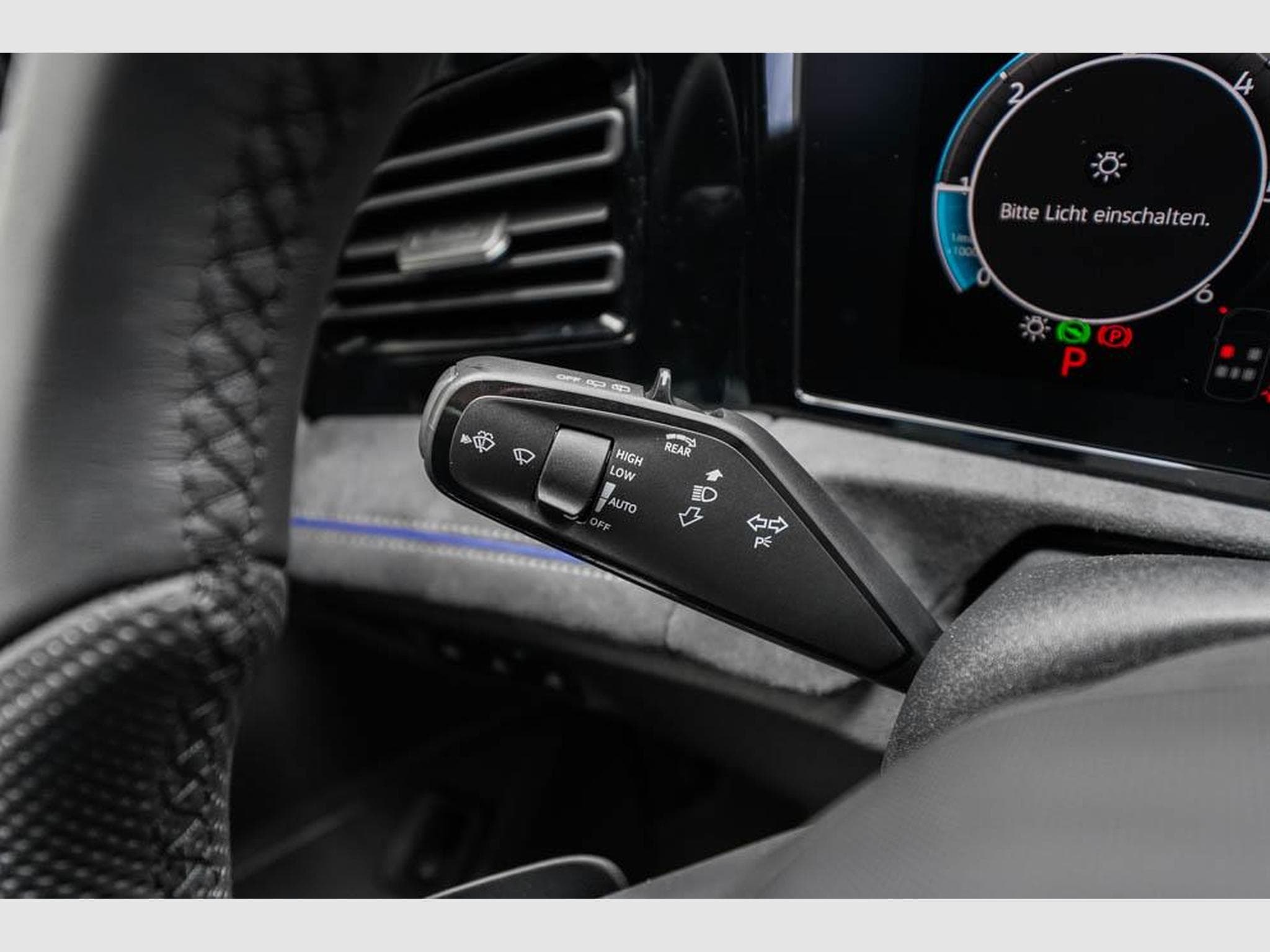 VW Tiguan 2,0 TDI DSG (2025) - Foto 10