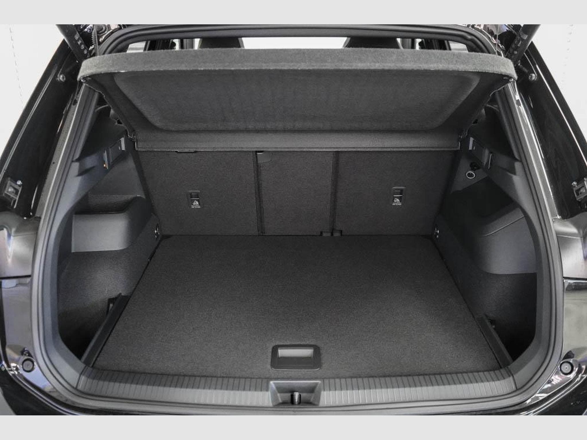 VW Tiguan 2,0 TDI DSG (2025) - Foto 19