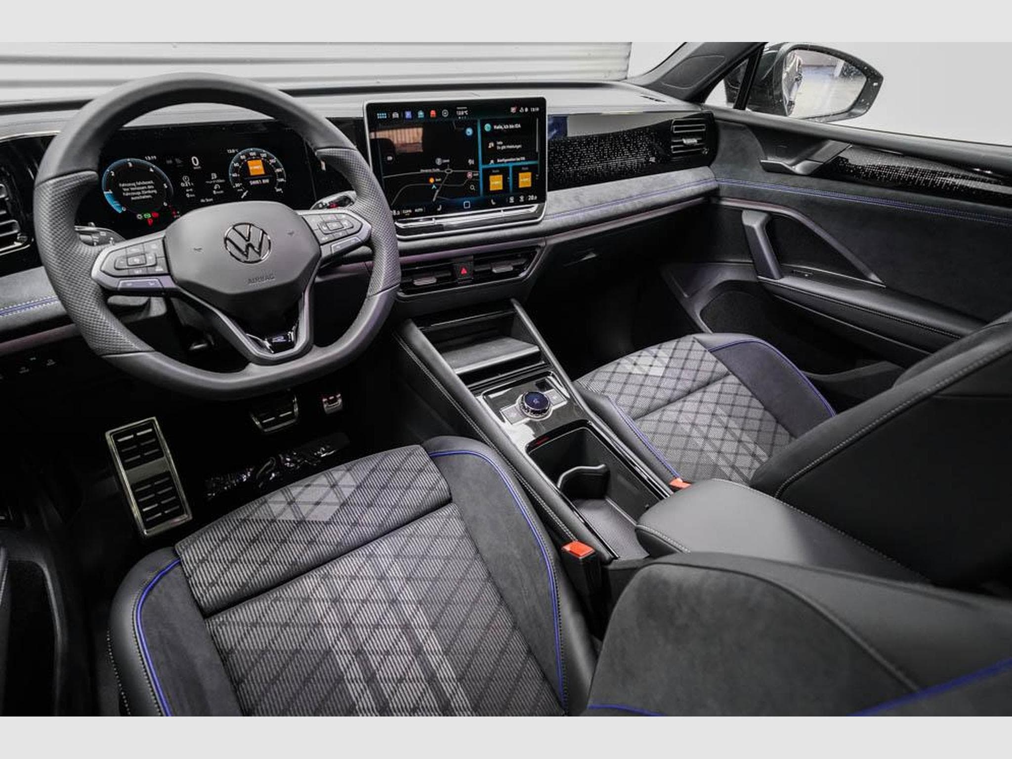 VW Tiguan 2,0 TDI DSG (2025) - Foto 7