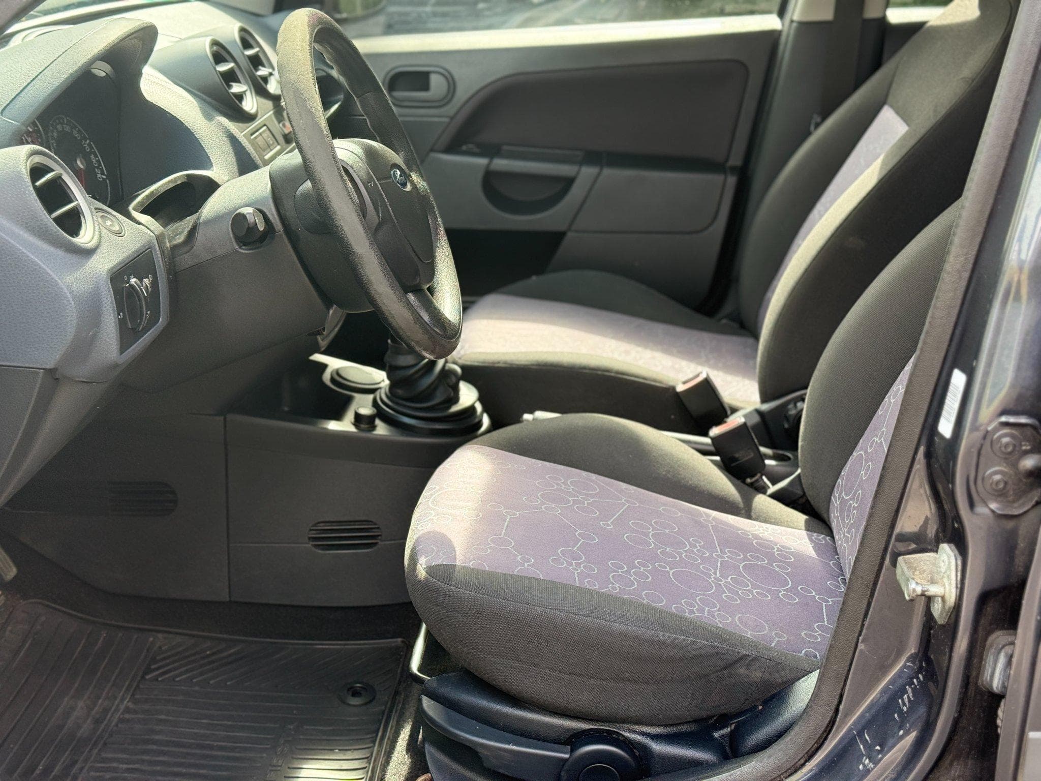 Ford Fiesta 1.3 (2007) - Photo 7