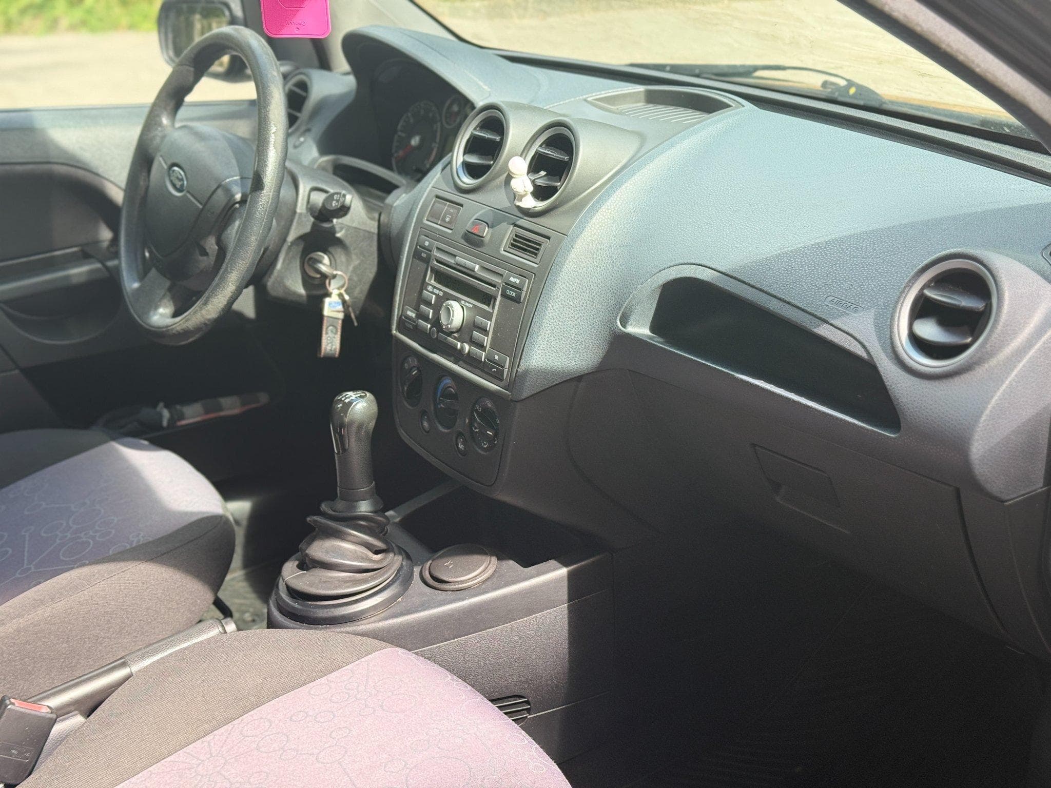 Ford Fiesta 1.3 (2007) - Photo 10