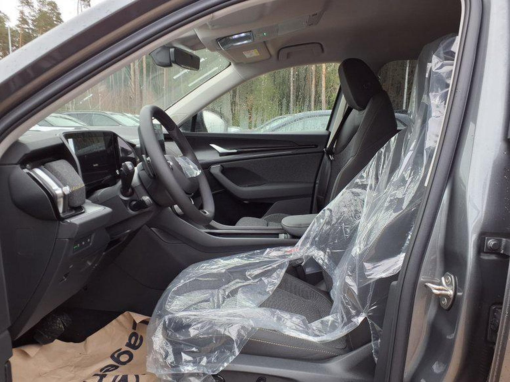 Skoda Kodiaq Selection 1.5 TSI mHEV 7-Gang DSG (2026) - Photo 5