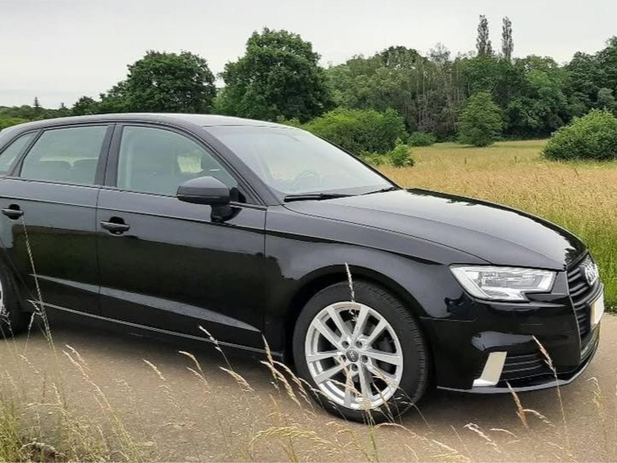 Audi A3 Audi A3 Sportback noir metallisé (2019) - Photo 8