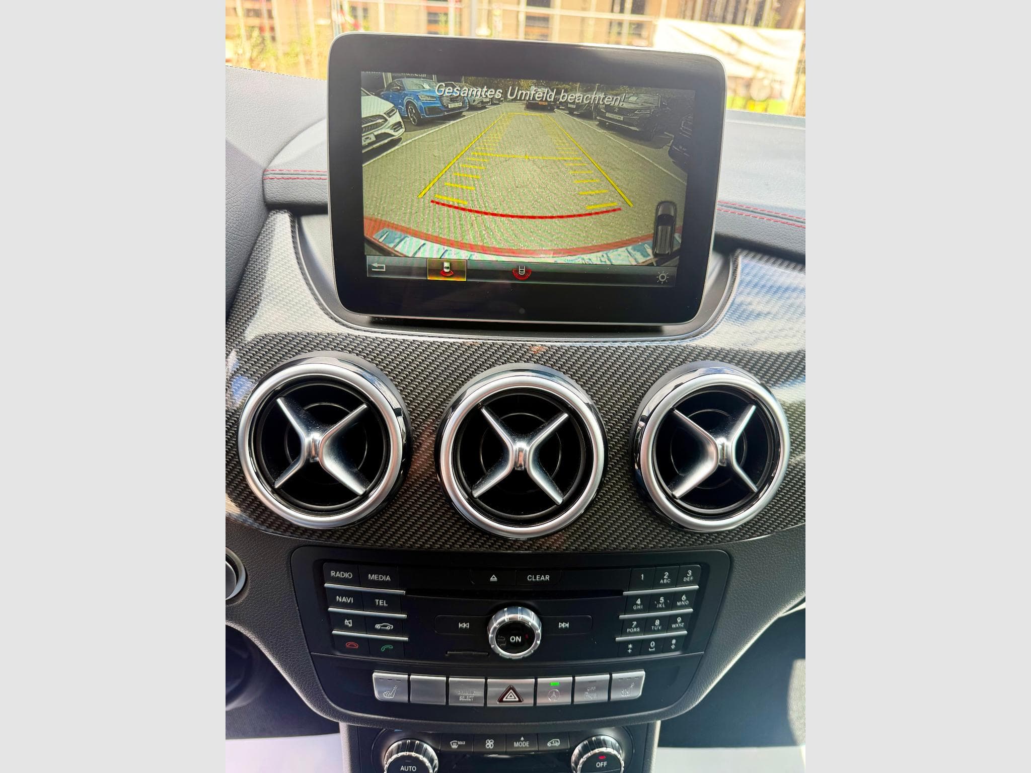 Mercedes B 200 7G-DCT AMG-Line PANO/CAM/NIGHT (2017) - Photo 14