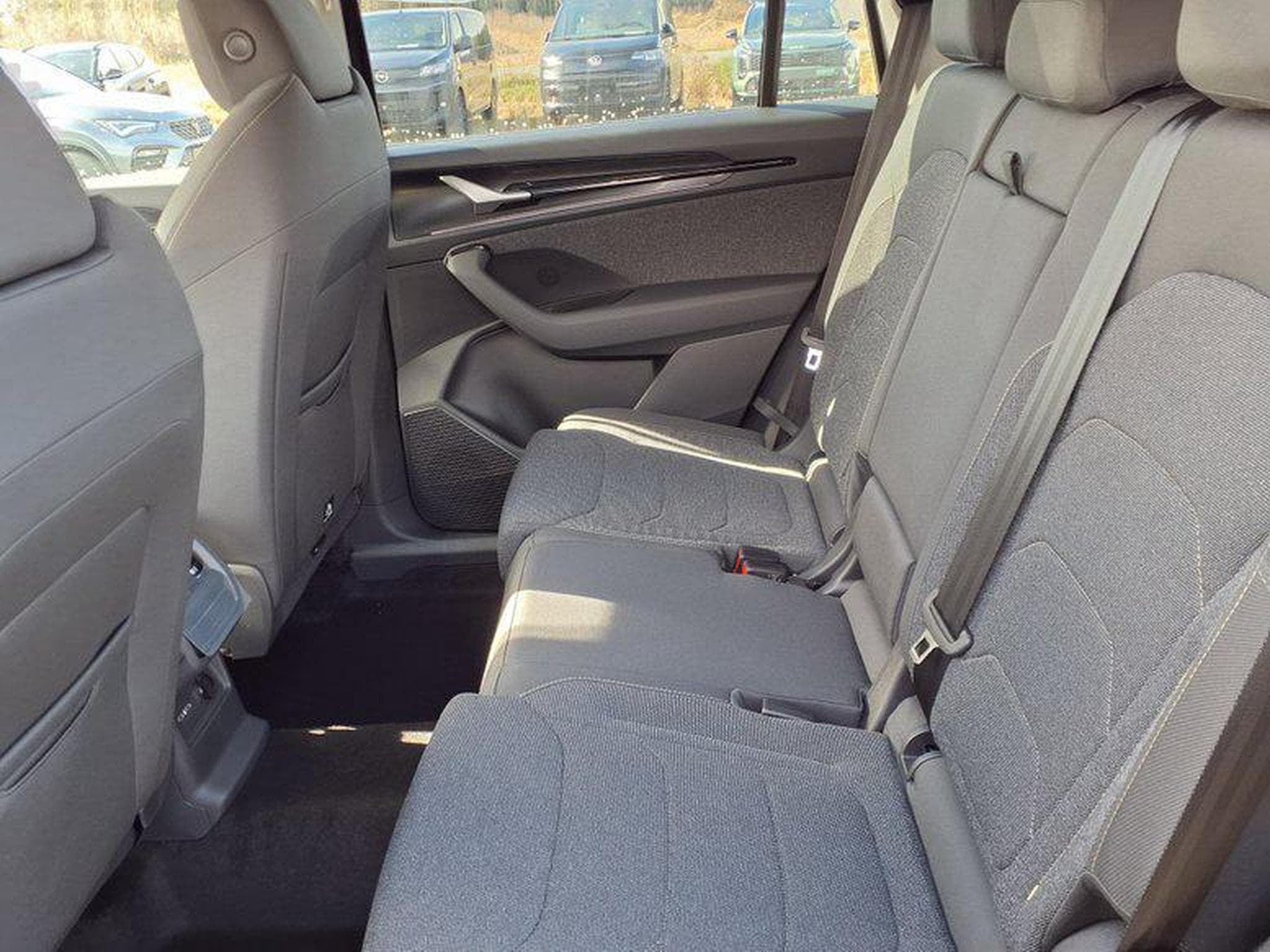 Skoda Kodiaq Selection 1.5 TSI mHEV 7-Gang DSG (2026) - Photo 6