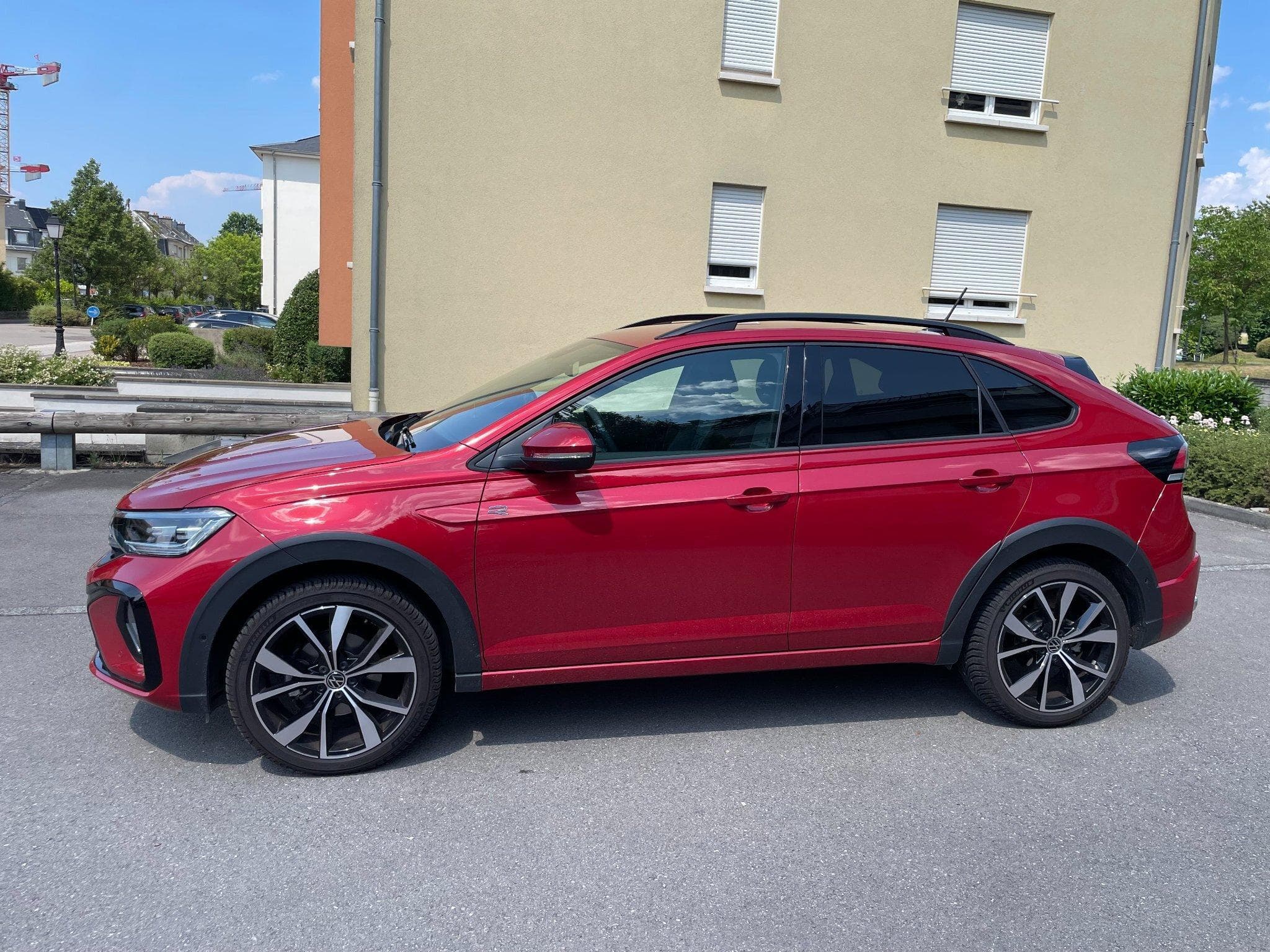 VW Taigo R Line 1.5 TSI (2025) - Foto 2