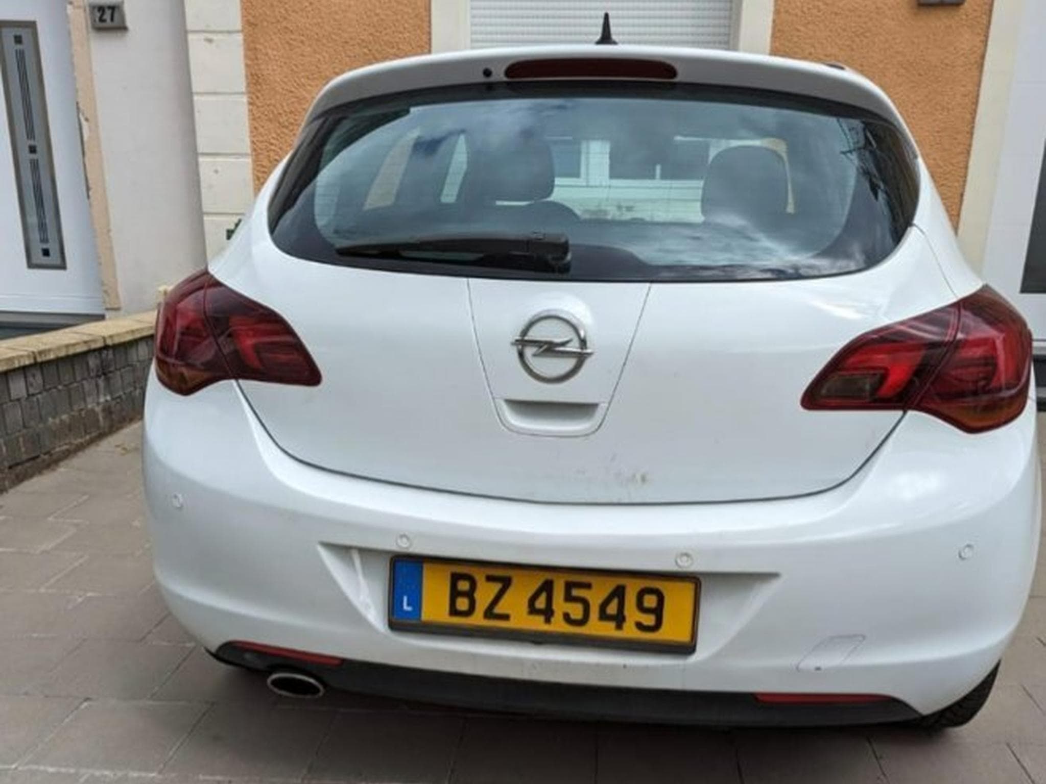 Opel Astra P-J/103/1940 (2010) - Foto 2