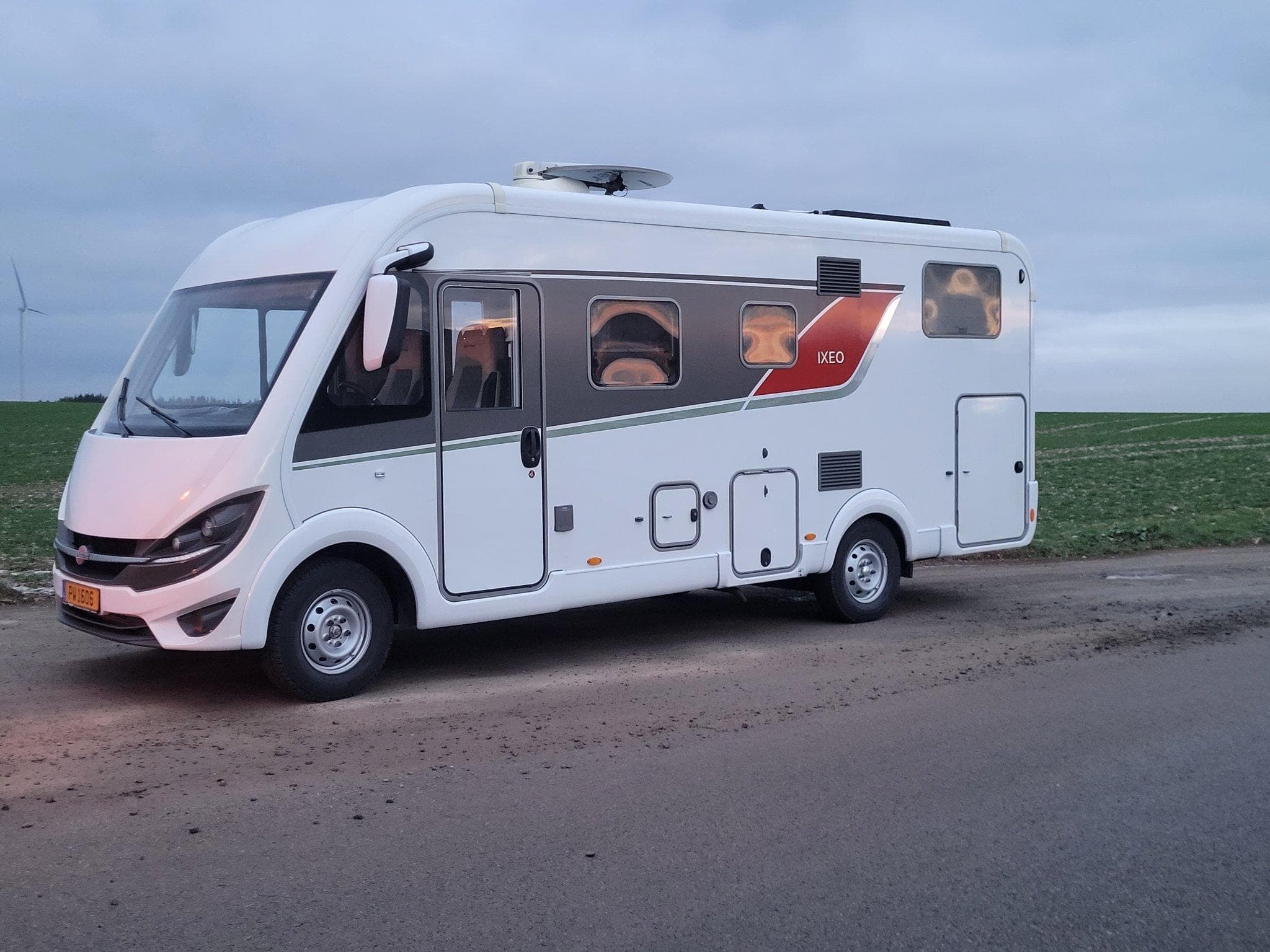Fiat Ducato Bürstner Camping-car 4t PERMIS C1 (2019) - Foto 2
